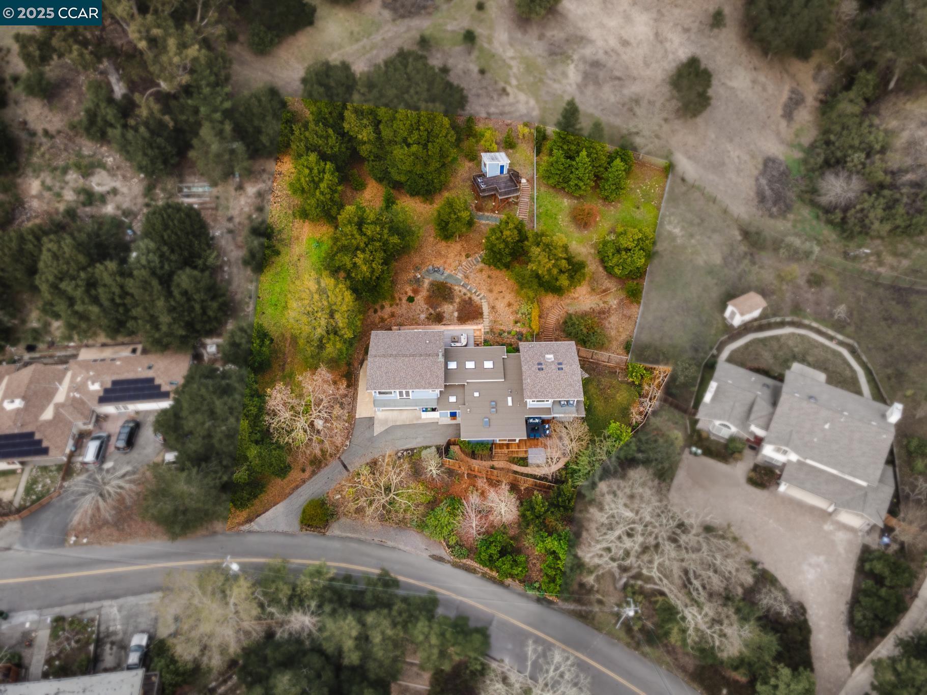 Detail Gallery Image 32 of 37 For 231 Orchard Rd, Orinda,  CA 94563 - 4 Beds | 4 Baths