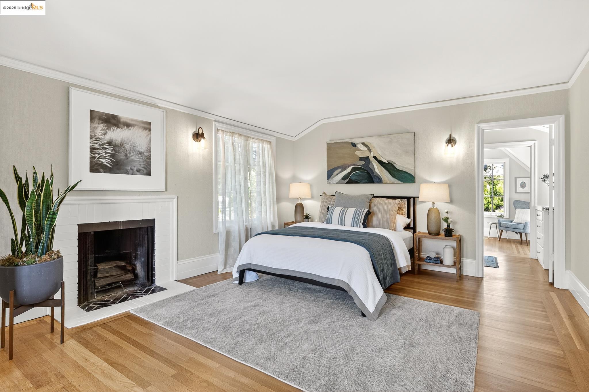 Detail Gallery Image 31 of 59 For 1145 Mandana Blvd, Oakland,  CA 94610 - 3 Beds | 2 Baths