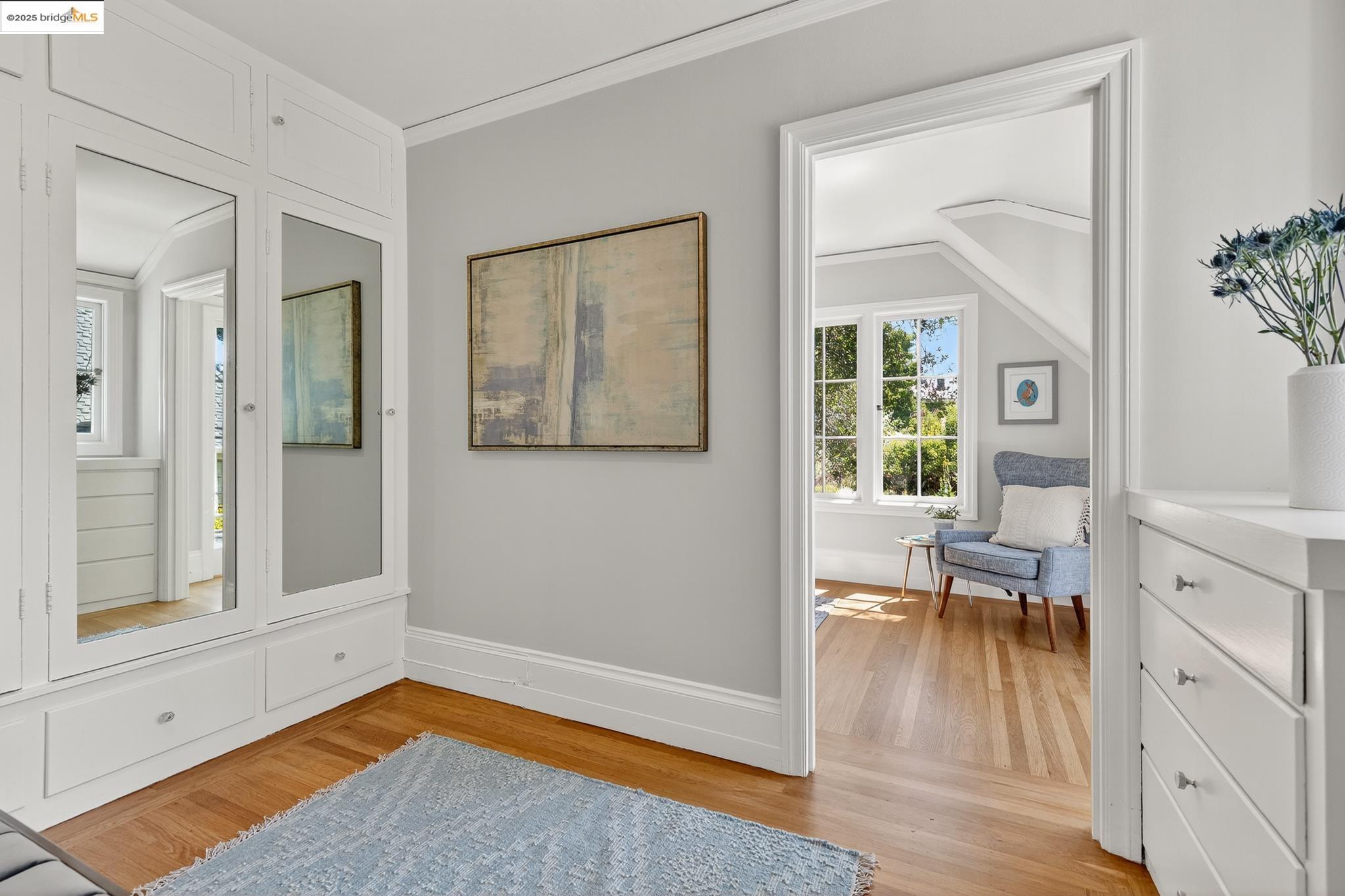 Detail Gallery Image 32 of 59 For 1145 Mandana Blvd, Oakland,  CA 94610 - 3 Beds | 2 Baths