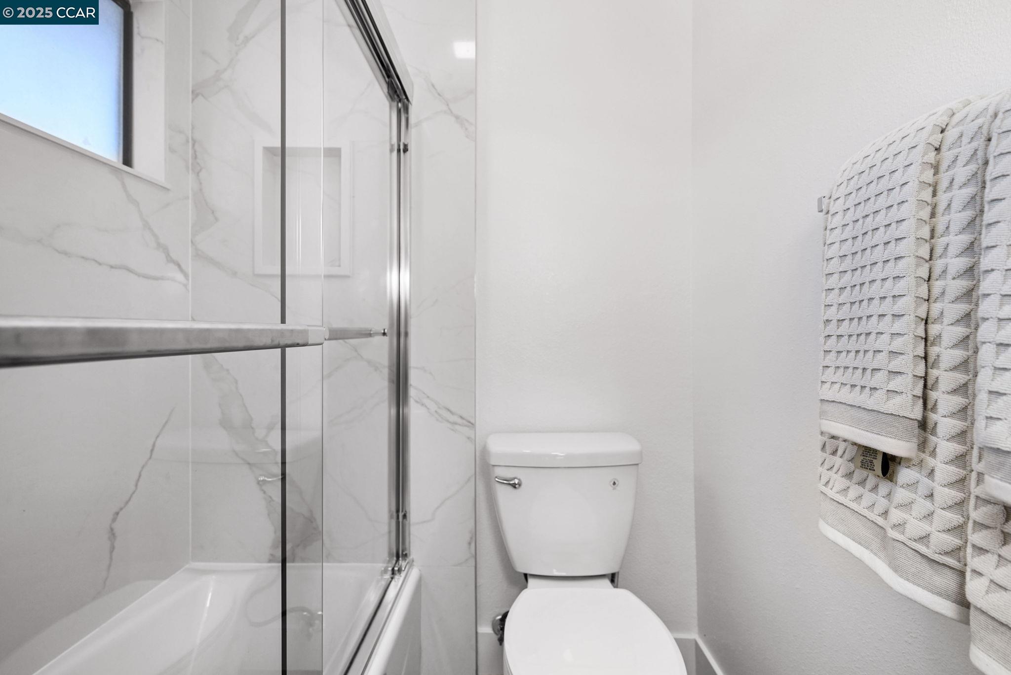 Photo #16: 41106795 Listing: Photo #16