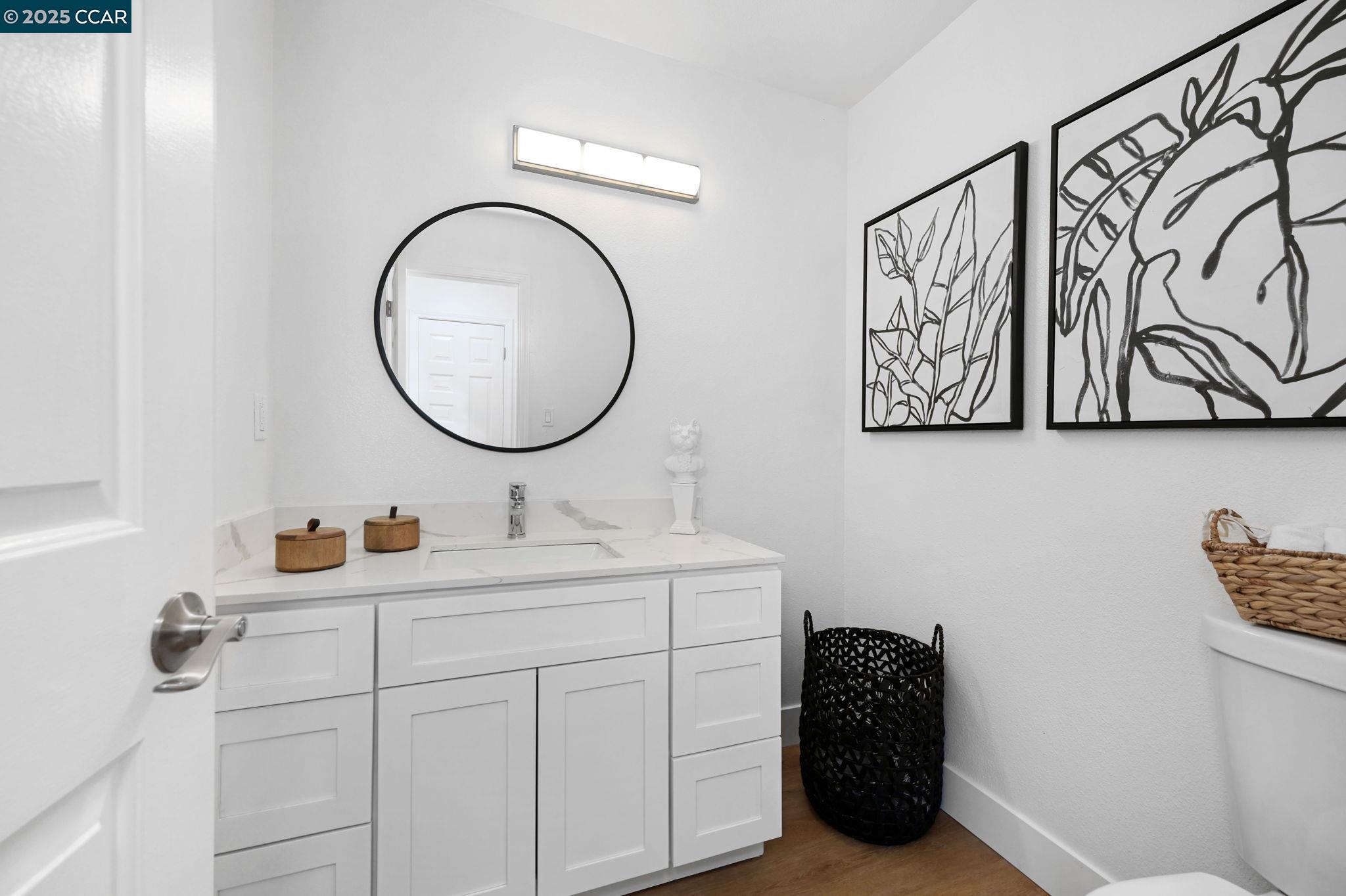 Detail Gallery Image 10 of 28 For 22095 Betlen Way, Hayward,  CA 94546 - 2 Beds | 2/1 Baths