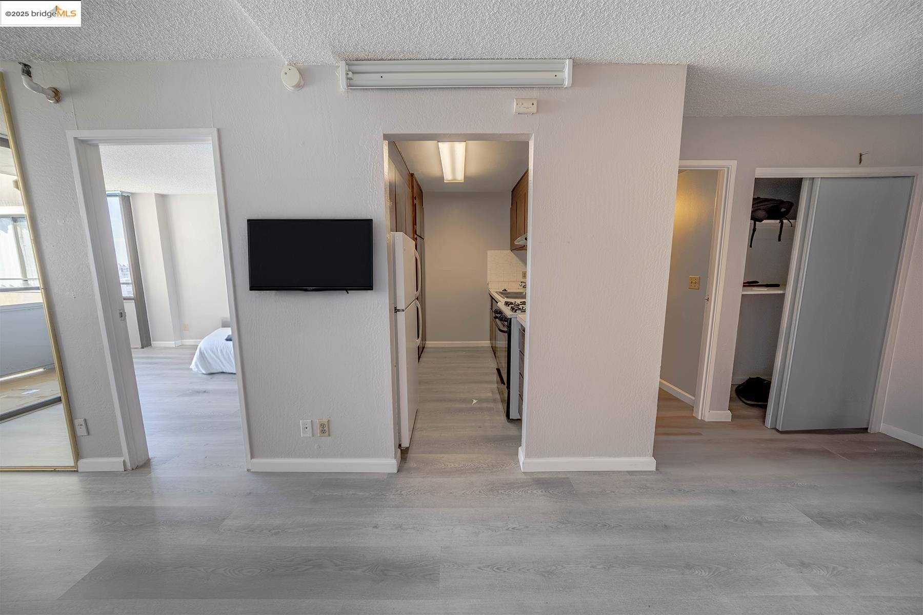 Photo #2: 41106796 Listing 