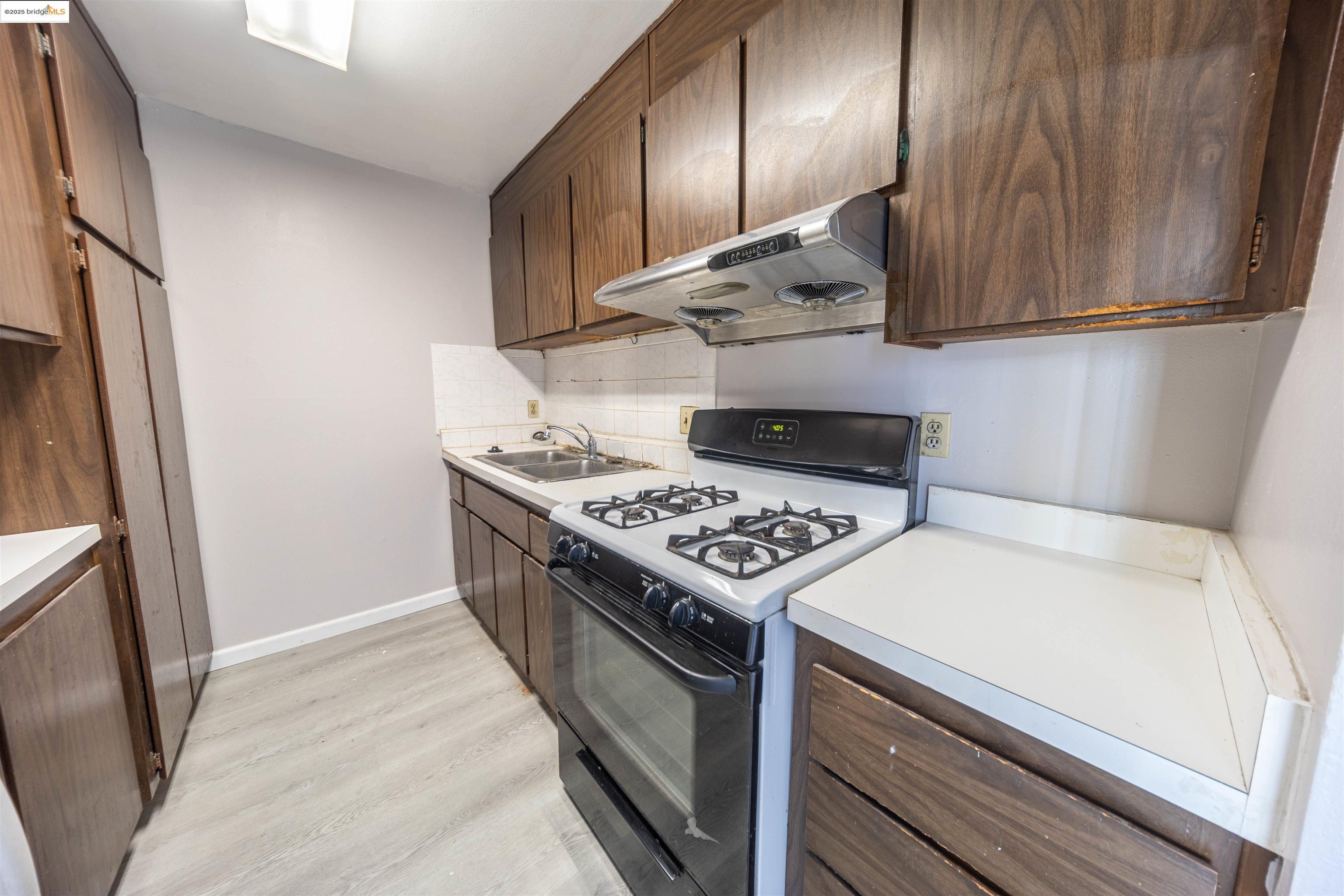 Photo #6: 41106796 Listing 