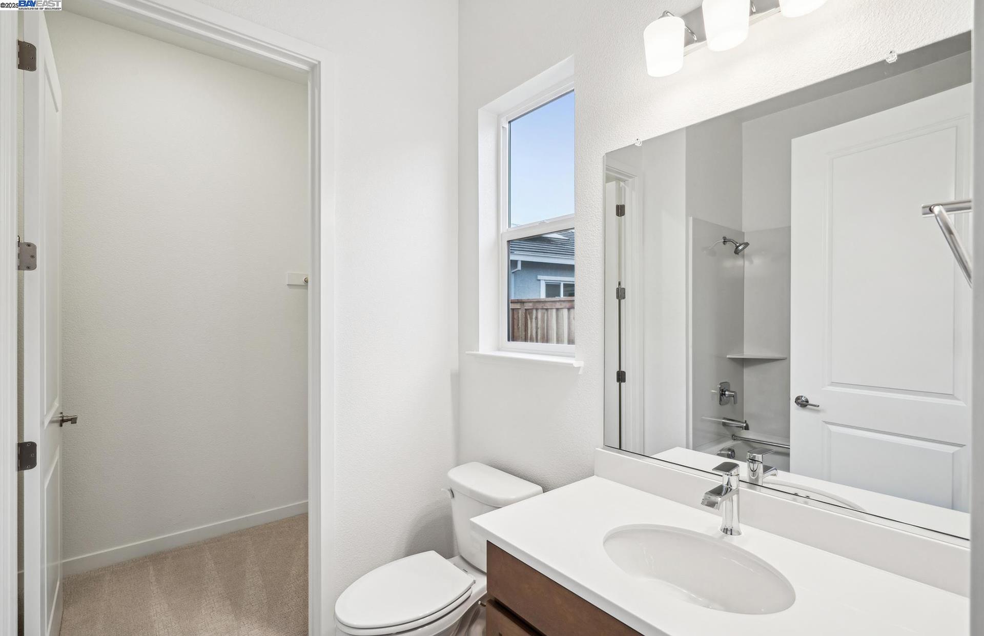 Detail Gallery Image 32 of 42 For 17618 Brightwood Avenue, Lathrop,  CA 95330 - 2 Beds | 2/1 Baths