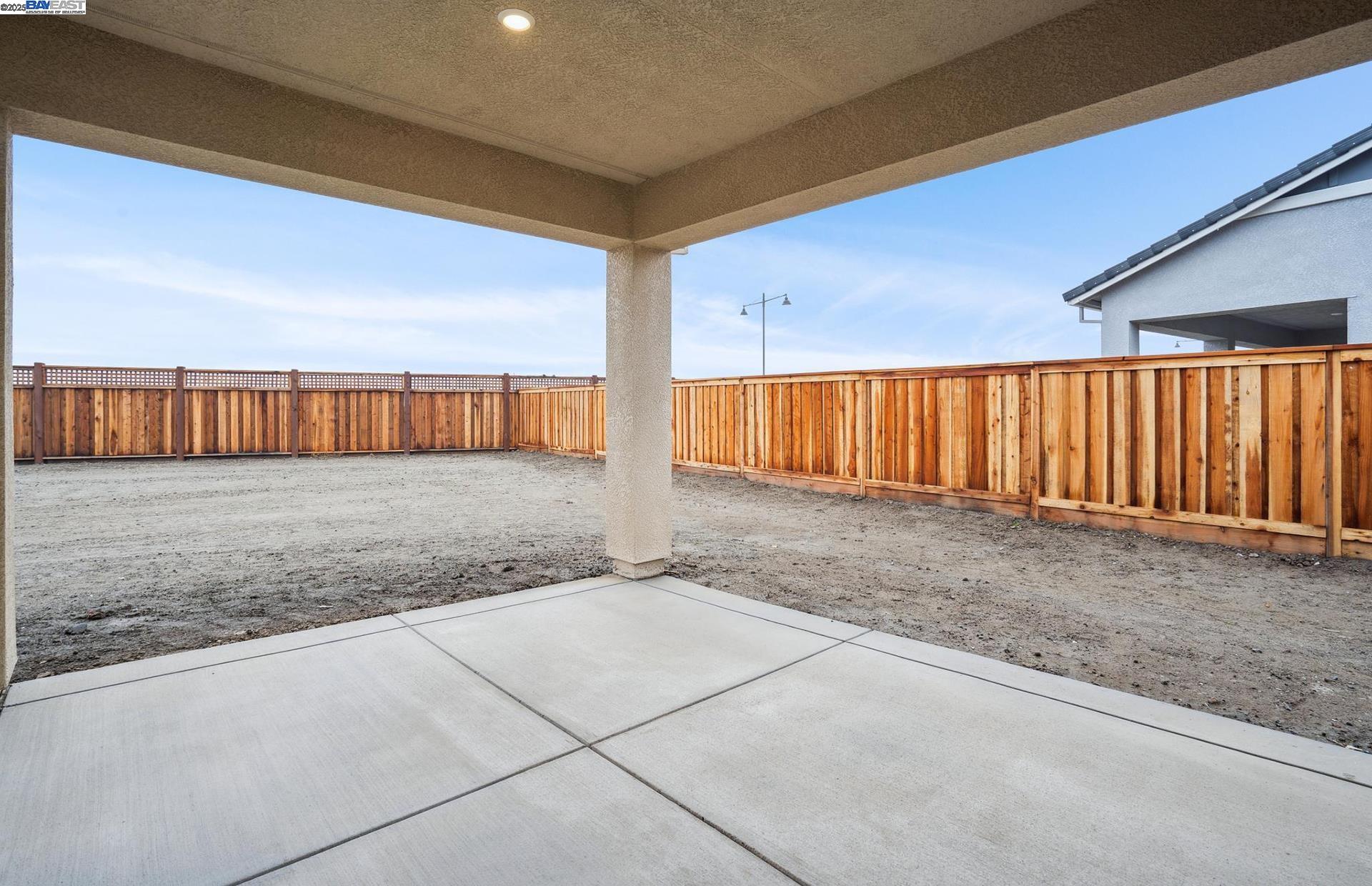 Detail Gallery Image 37 of 42 For 17618 Brightwood Avenue, Lathrop,  CA 95330 - 2 Beds | 2/1 Baths