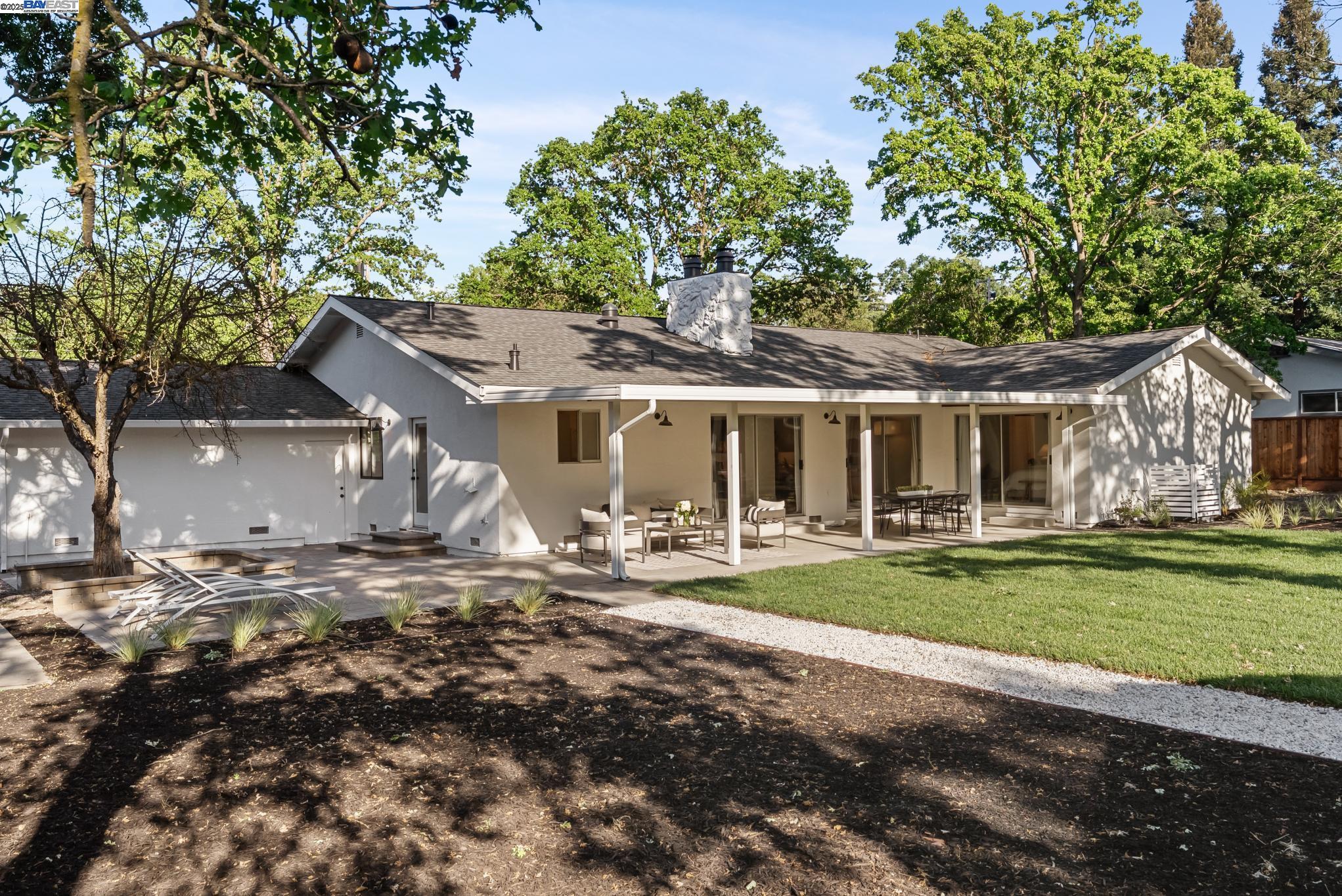 Detail Gallery Image 35 of 59 For 2129 Youngs Ct, Walnut Creek,  CA 94596 - 6 Beds | 4 Baths