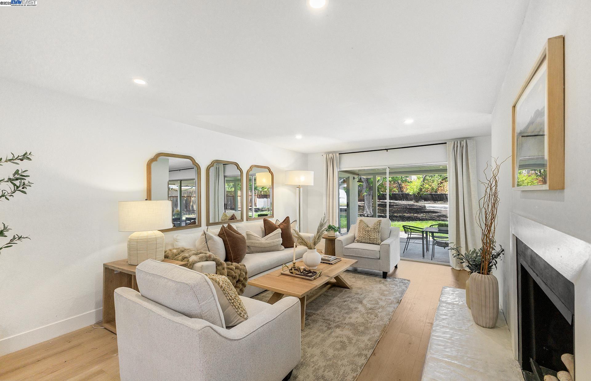 Detail Gallery Image 7 of 59 For 2129 Youngs Ct, Walnut Creek,  CA 94596 - 6 Beds | 4 Baths