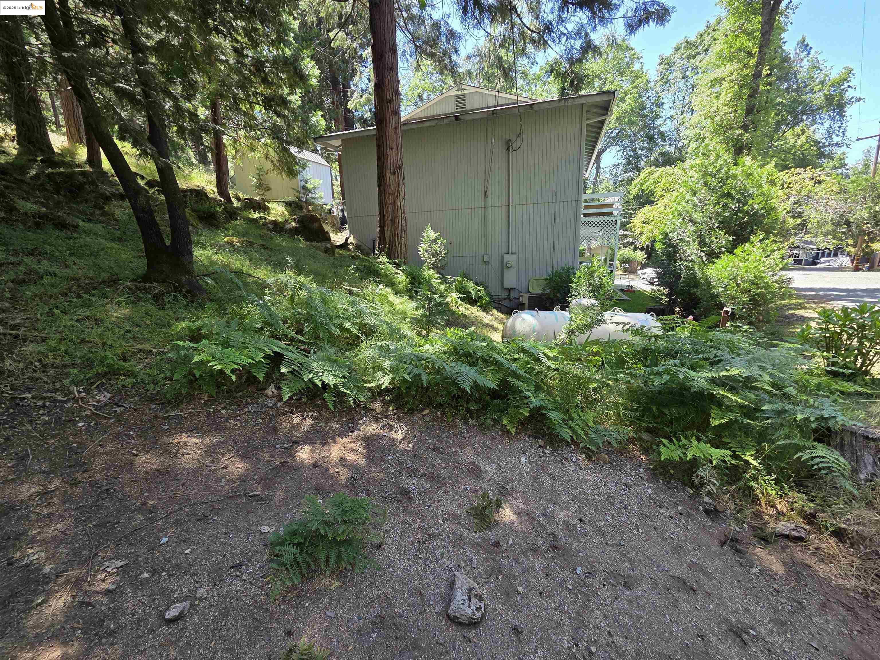 Detail Gallery Image 42 of 59 For 16581 S Creekside Dr, Sonora,  CA 95370 - 3 Beds | 2 Baths