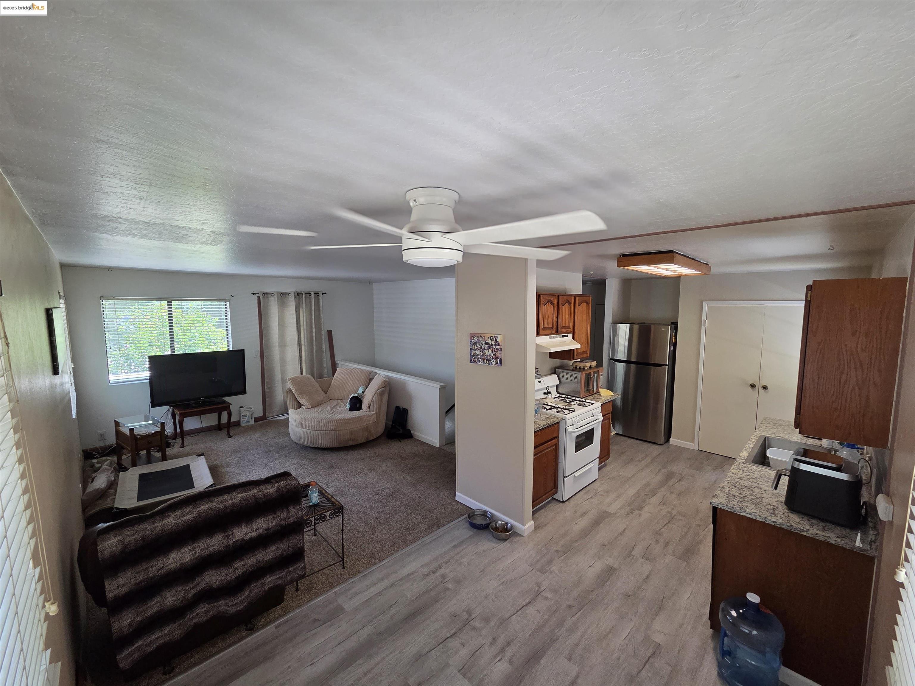 Detail Gallery Image 7 of 59 For 16581 S Creekside Dr, Sonora,  CA 95370 - 3 Beds | 2 Baths