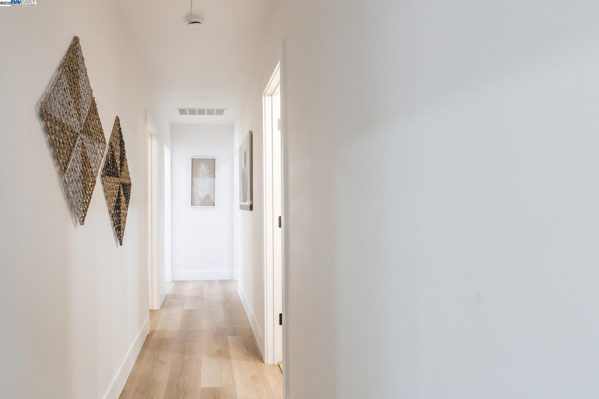 Detail Gallery Image 11 of 37 For 3208 Mcnutt, Walnut Creek,  CA 94597 - 3 Beds | 2 Baths