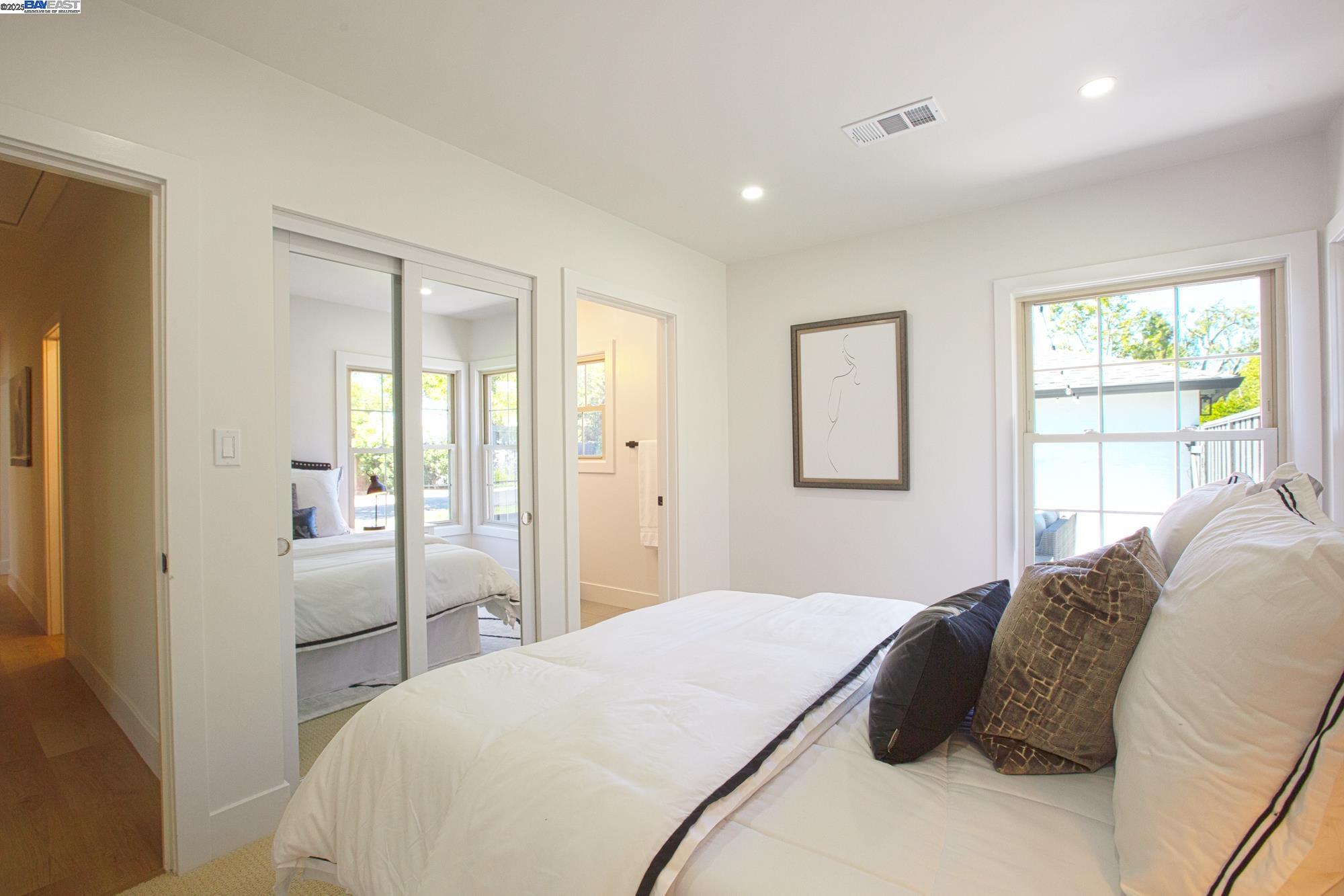 Detail Gallery Image 13 of 37 For 3208 Mcnutt, Walnut Creek,  CA 94597 - 3 Beds | 2 Baths