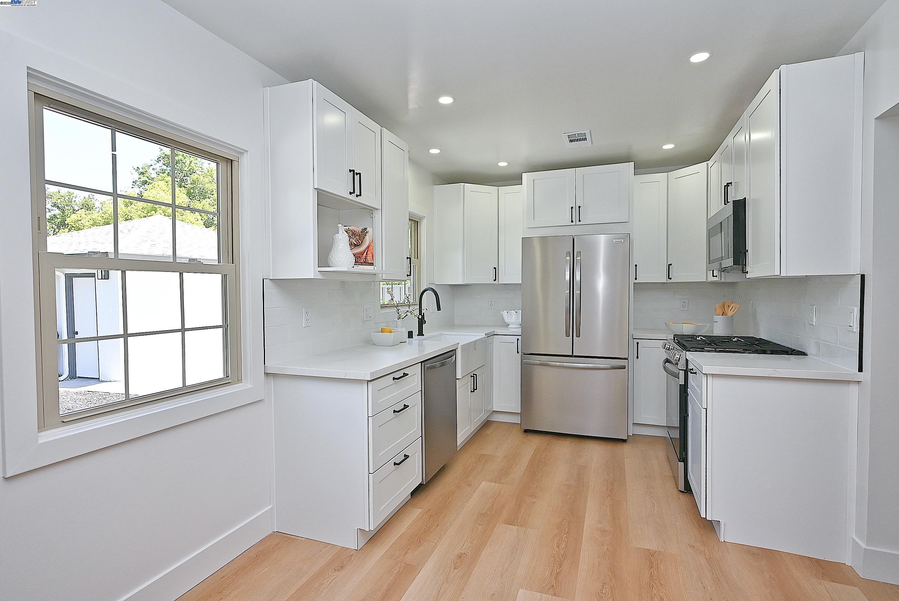 Detail Gallery Image 26 of 37 For 3208 Mcnutt, Walnut Creek,  CA 94597 - 3 Beds | 2 Baths