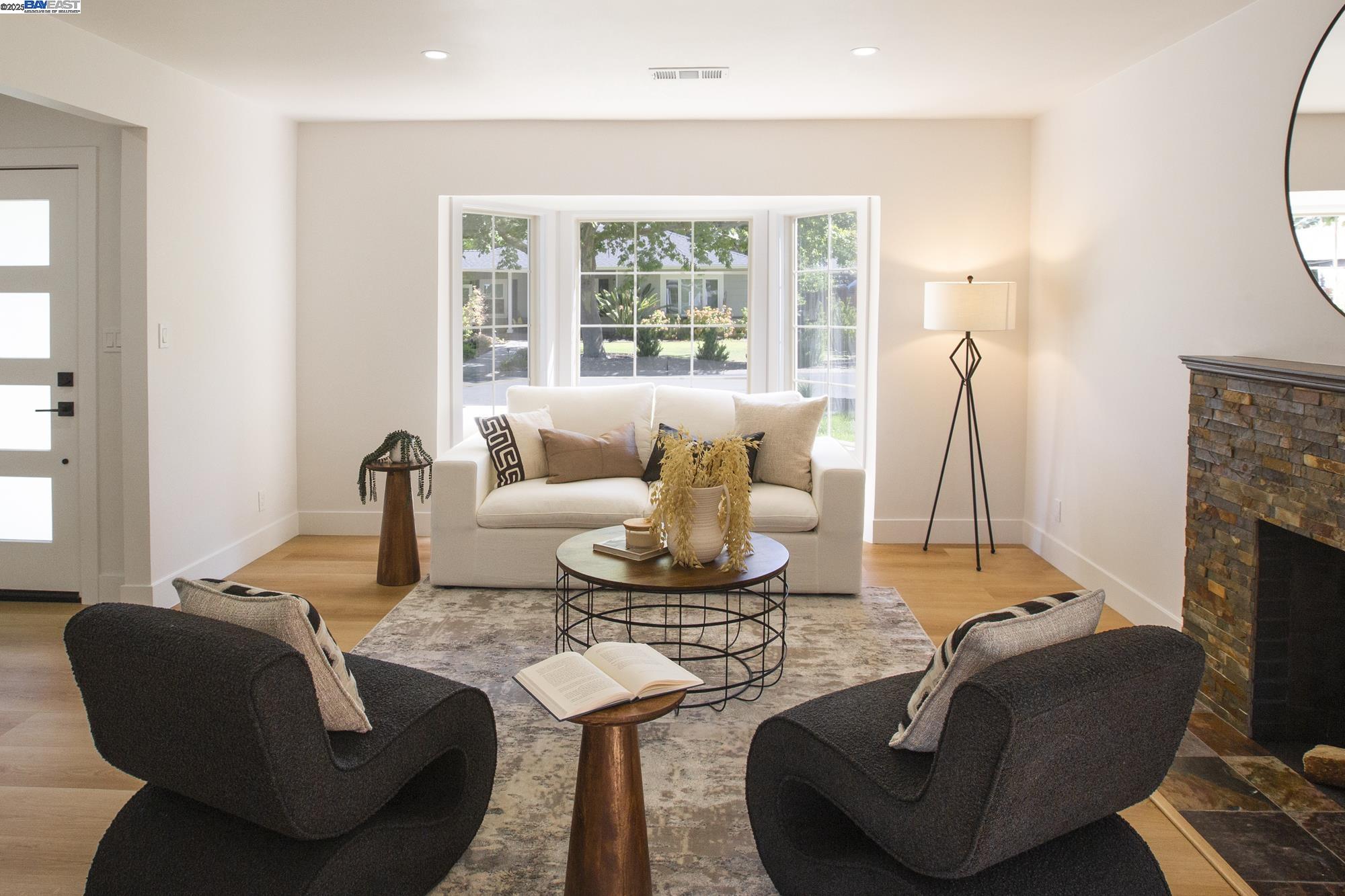 Detail Gallery Image 5 of 37 For 3208 Mcnutt, Walnut Creek,  CA 94597 - 3 Beds | 2 Baths