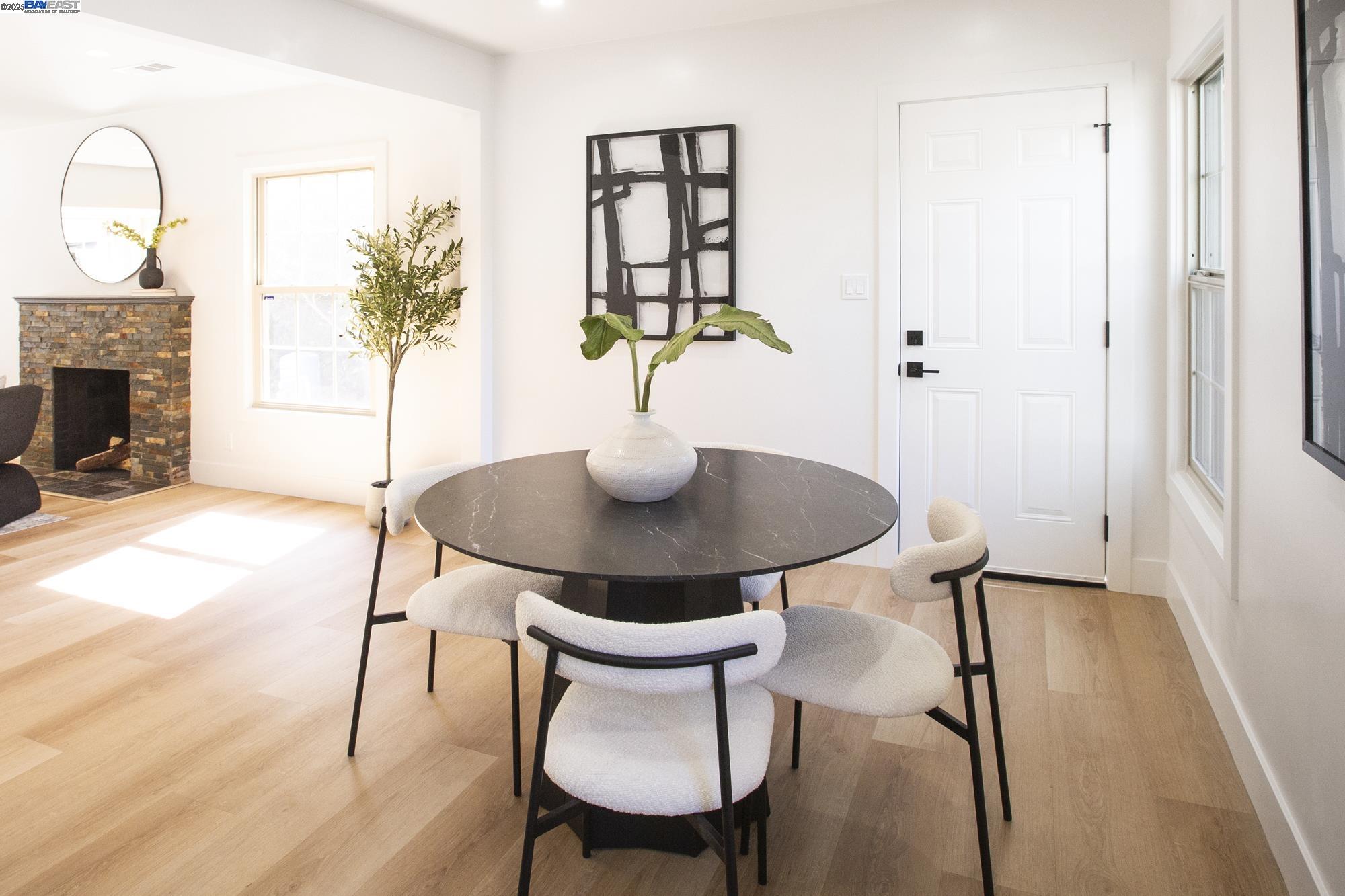 Detail Gallery Image 10 of 37 For 3208 Mcnutt, Walnut Creek,  CA 94597 - 3 Beds | 2 Baths