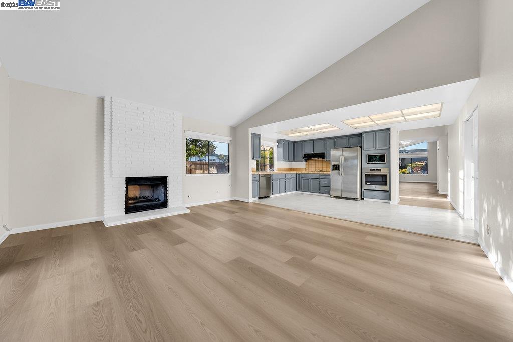 Detail Gallery Image 17 of 51 For 710 Gateshead Ct, Foster City,  CA 94404 - 3 Beds | 2 Baths