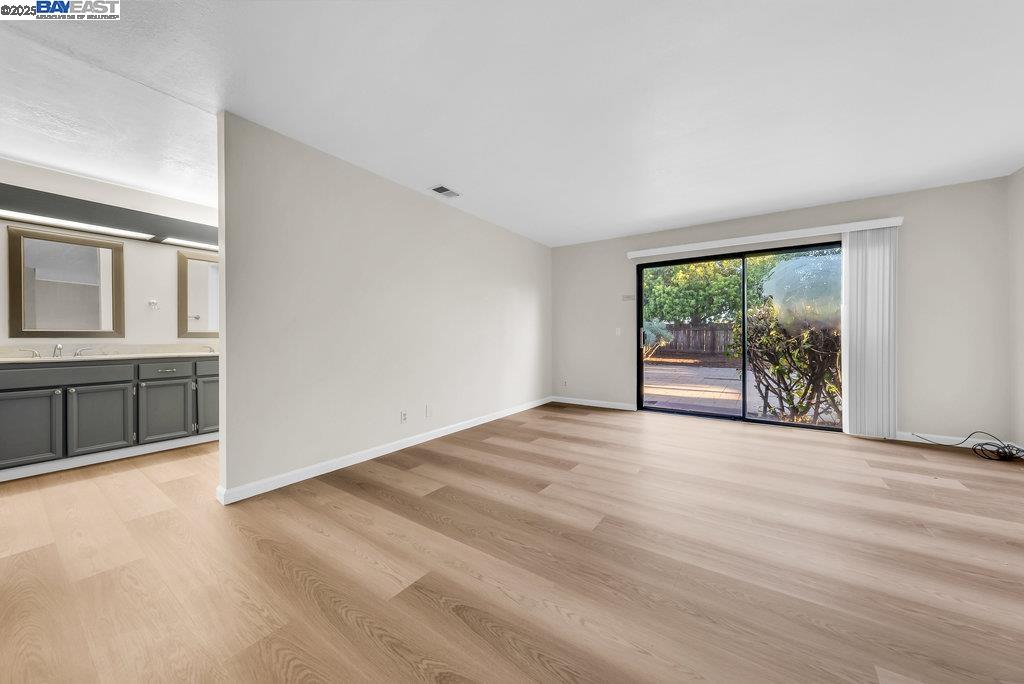 Detail Gallery Image 20 of 51 For 710 Gateshead Ct, Foster City,  CA 94404 - 3 Beds | 2 Baths