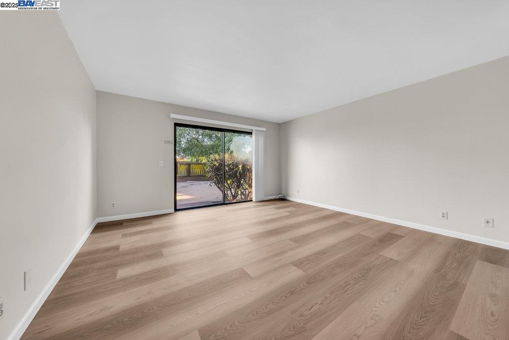 Detail Gallery Image 21 of 51 For 710 Gateshead Ct, Foster City,  CA 94404 - 3 Beds | 2 Baths