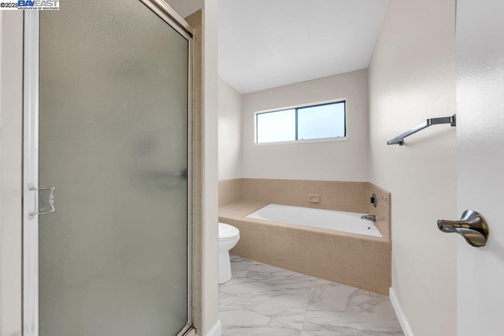Detail Gallery Image 24 of 51 For 710 Gateshead Ct, Foster City,  CA 94404 - 3 Beds | 2 Baths