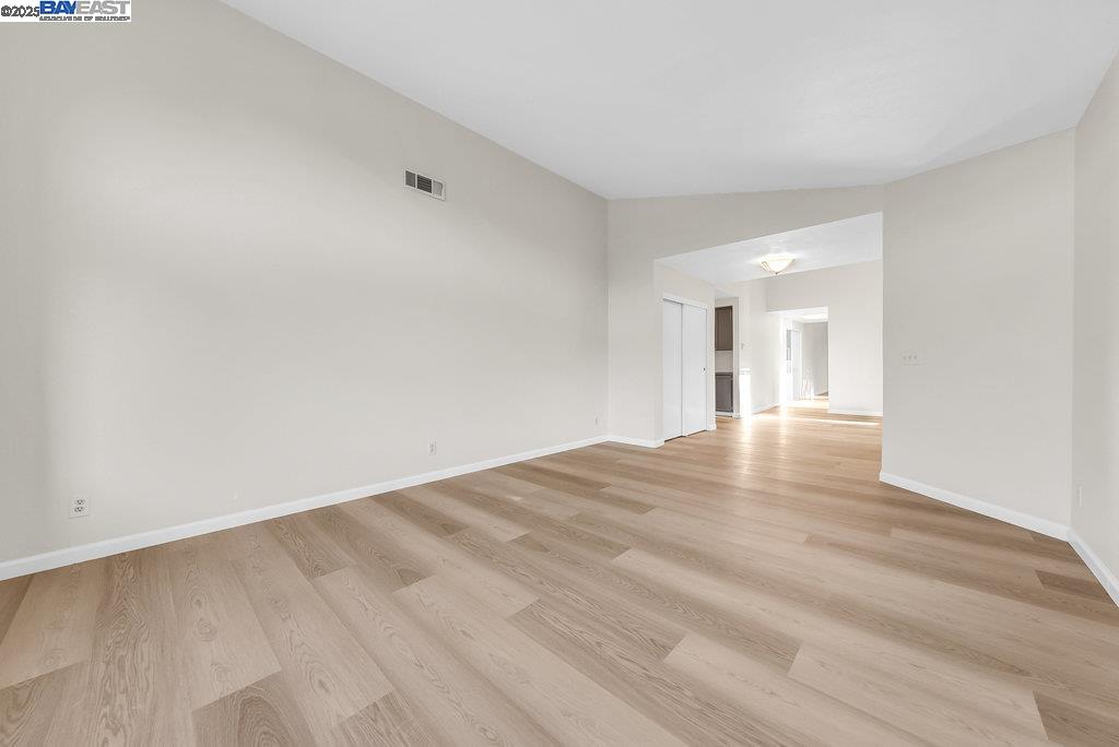 Detail Gallery Image 6 of 51 For 710 Gateshead Ct, Foster City,  CA 94404 - 3 Beds | 2 Baths
