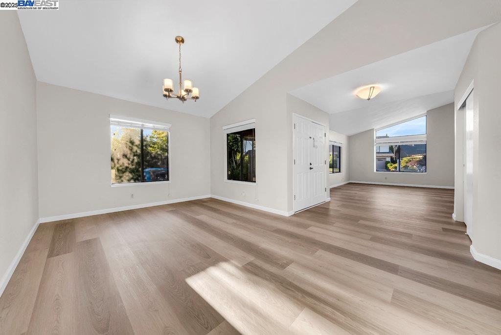 Detail Gallery Image 9 of 51 For 710 Gateshead Ct, Foster City,  CA 94404 - 3 Beds | 2 Baths
