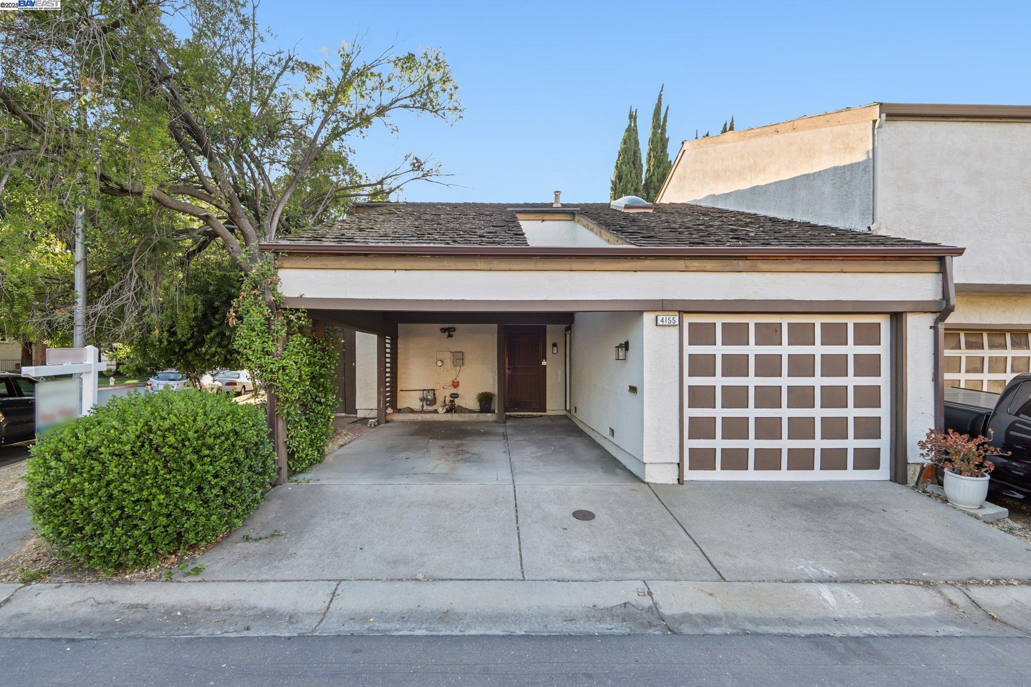 Detail Gallery Image 1 of 1 For 4155 Twin Peaks Ter, Fremont,  CA 94538 - 2 Beds | 2 Baths