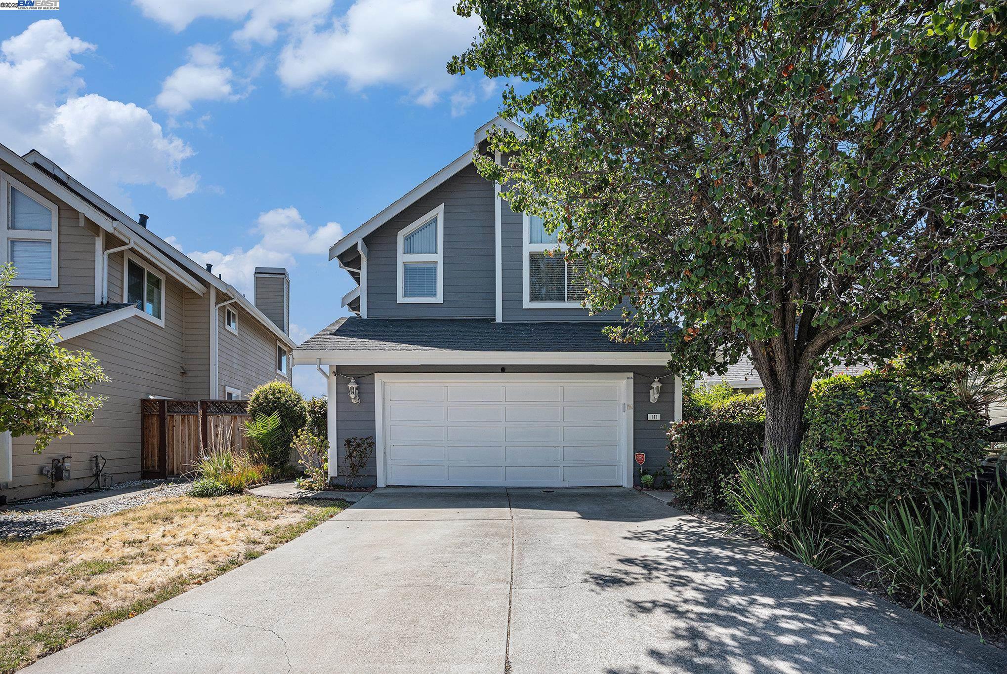 Detail Gallery Image 2 of 33 For 111 Overacker Ter, Fremont,  CA 94536 - 4 Beds | 2/1 Baths