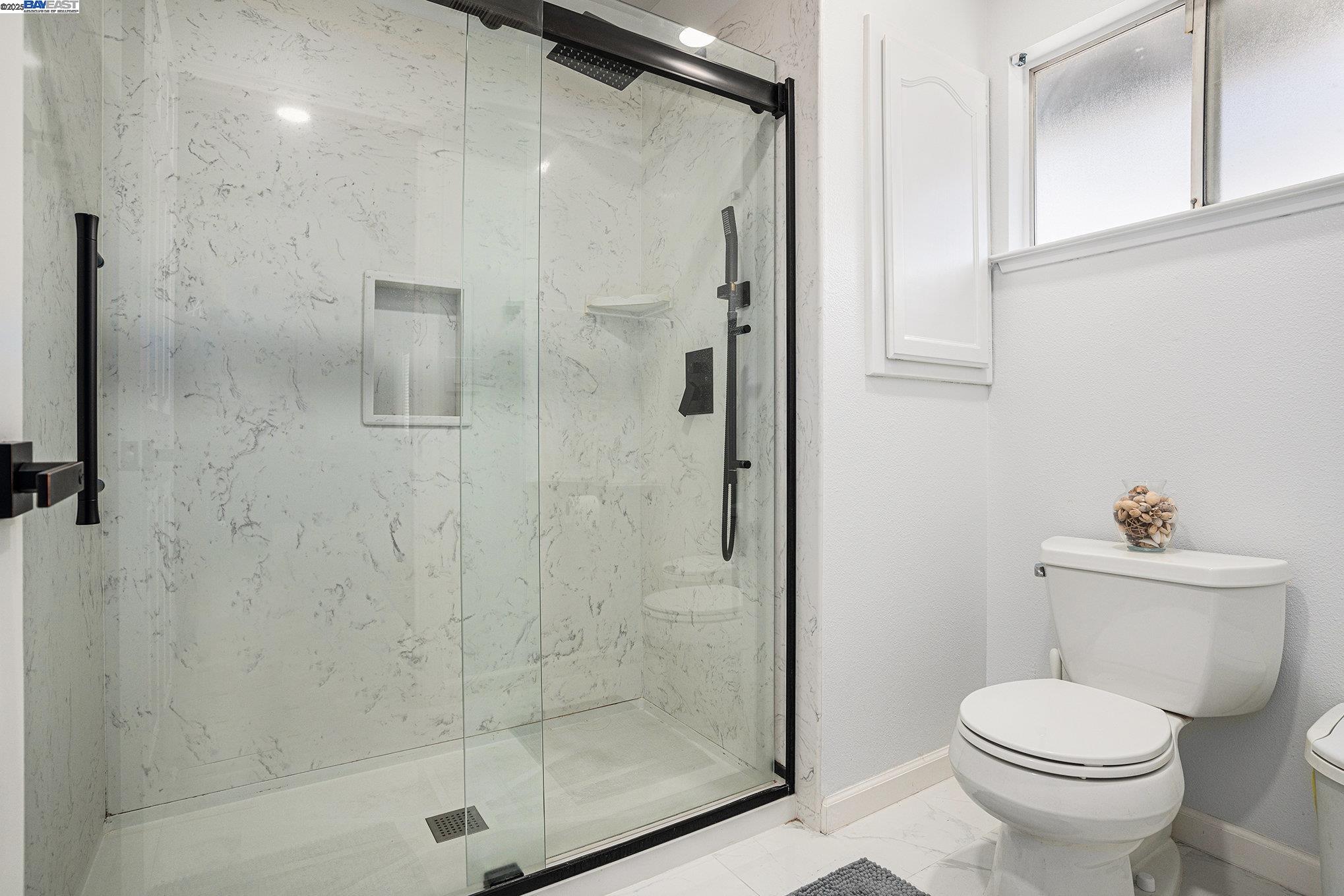 Detail Gallery Image 25 of 33 For 111 Overacker Ter, Fremont,  CA 94536 - 4 Beds | 2/1 Baths
