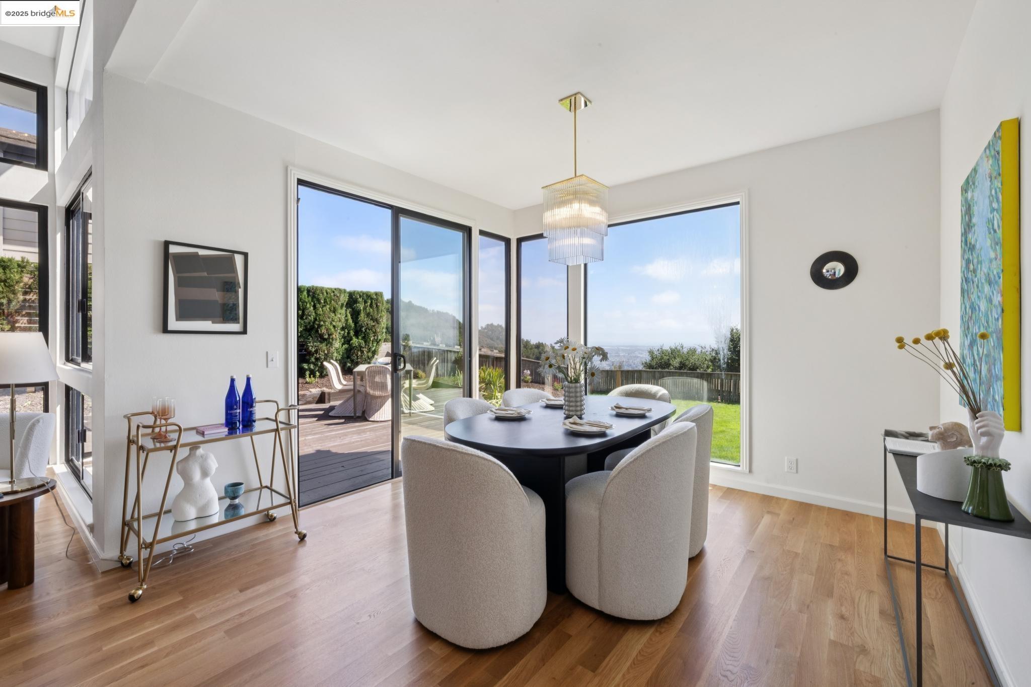 6019 Ridgemont Dr, Oakland, California 94619, 3 Bedrooms Bedrooms, 8 Rooms Rooms,2 BathroomsBathrooms,Residential,For Sale,6019 Ridgemont Dr,41106820