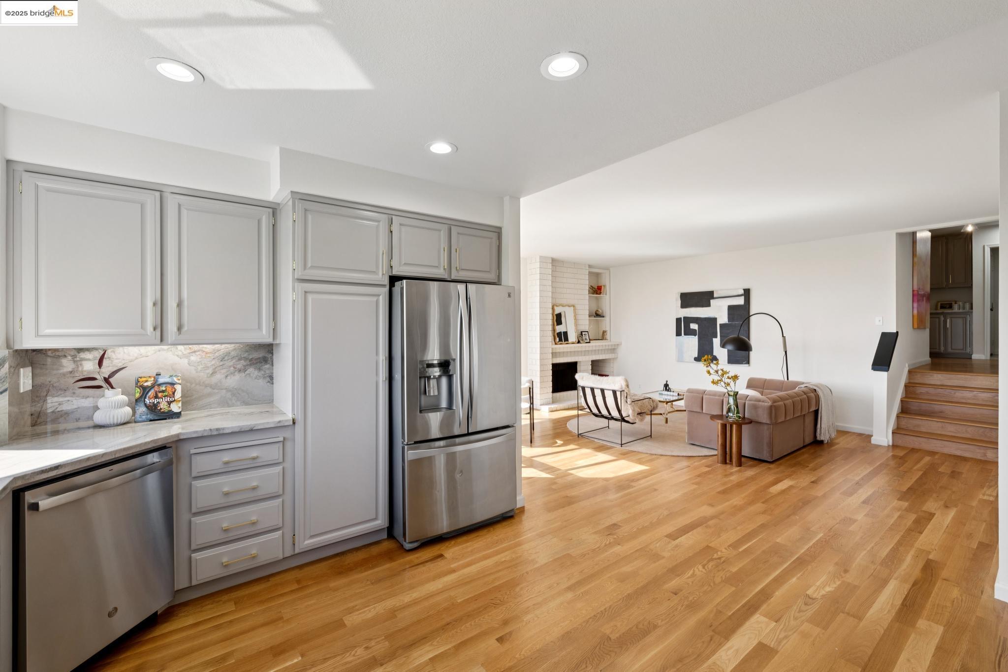 6019 Ridgemont Dr, Oakland, California 94619, 3 Bedrooms Bedrooms, 8 Rooms Rooms,2 BathroomsBathrooms,Residential,For Sale,6019 Ridgemont Dr,41106820