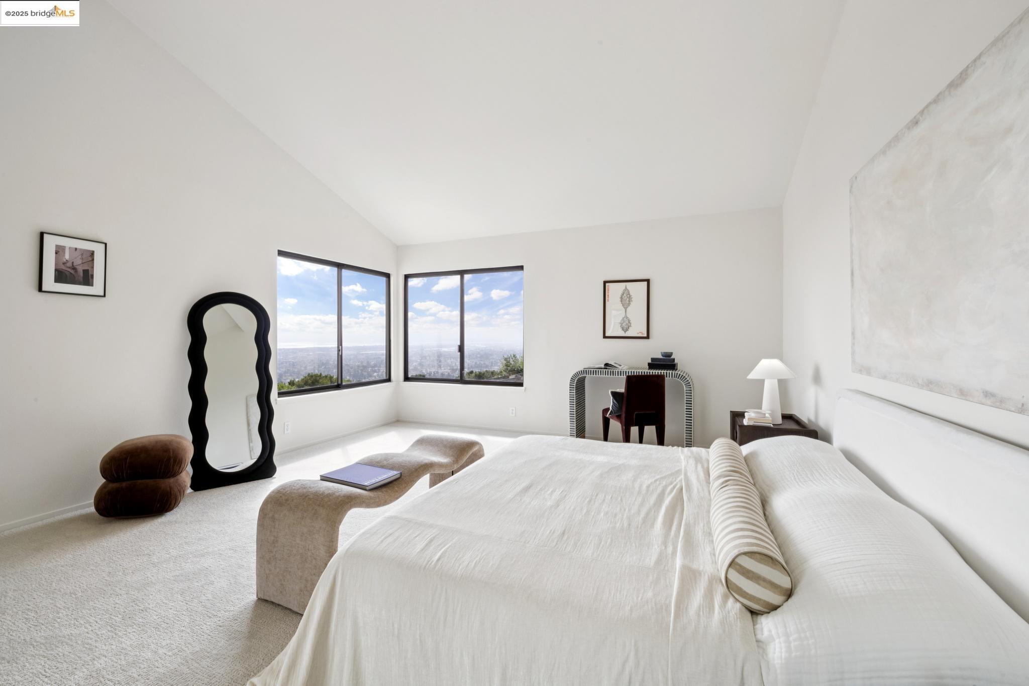 6019 Ridgemont Dr, Oakland, California 94619, 3 Bedrooms Bedrooms, 8 Rooms Rooms,2 BathroomsBathrooms,Residential,For Sale,6019 Ridgemont Dr,41106820