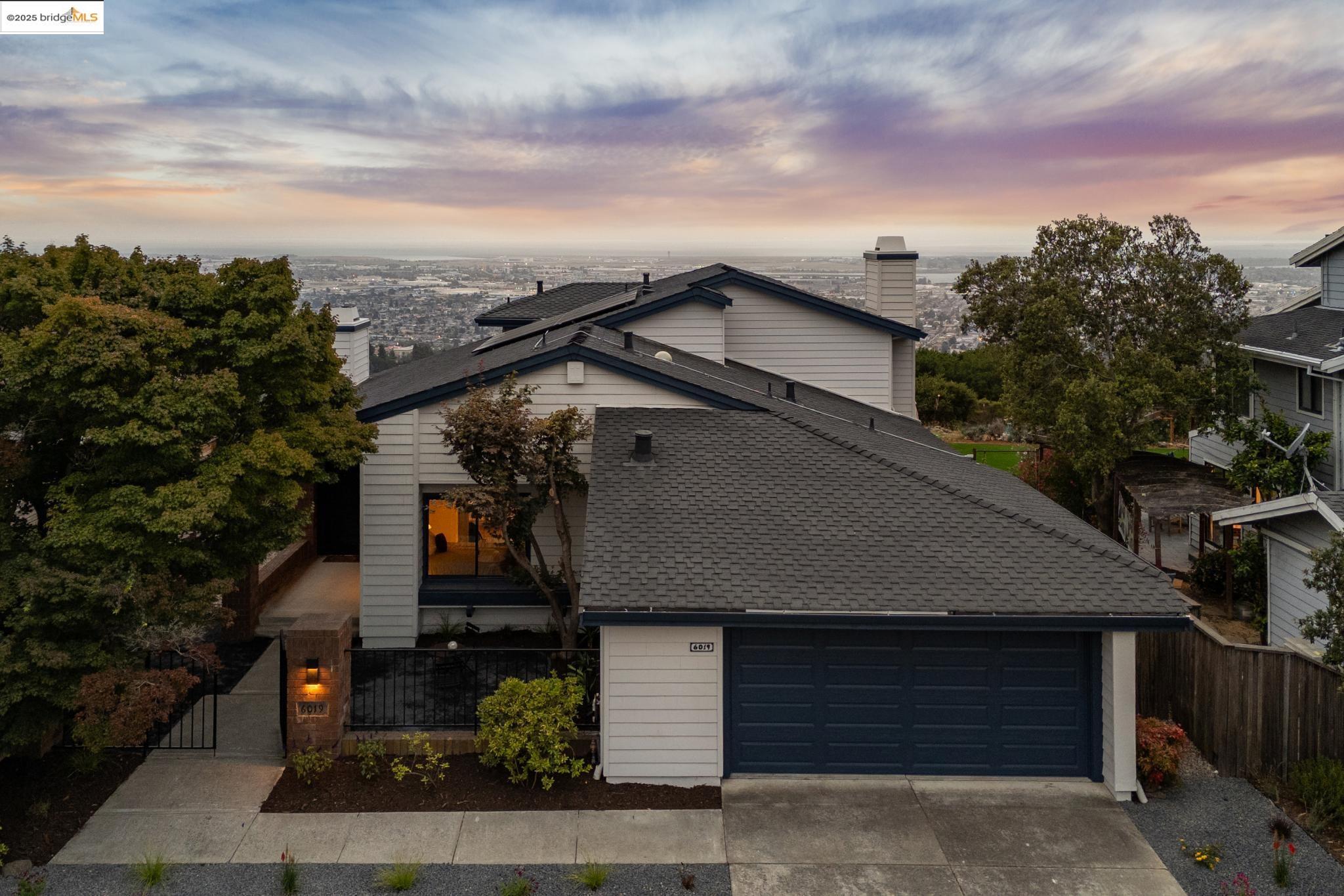 6019 Ridgemont Dr, Oakland, California 94619, 3 Bedrooms Bedrooms, 8 Rooms Rooms,2 BathroomsBathrooms,Residential,For Sale,6019 Ridgemont Dr,41106820