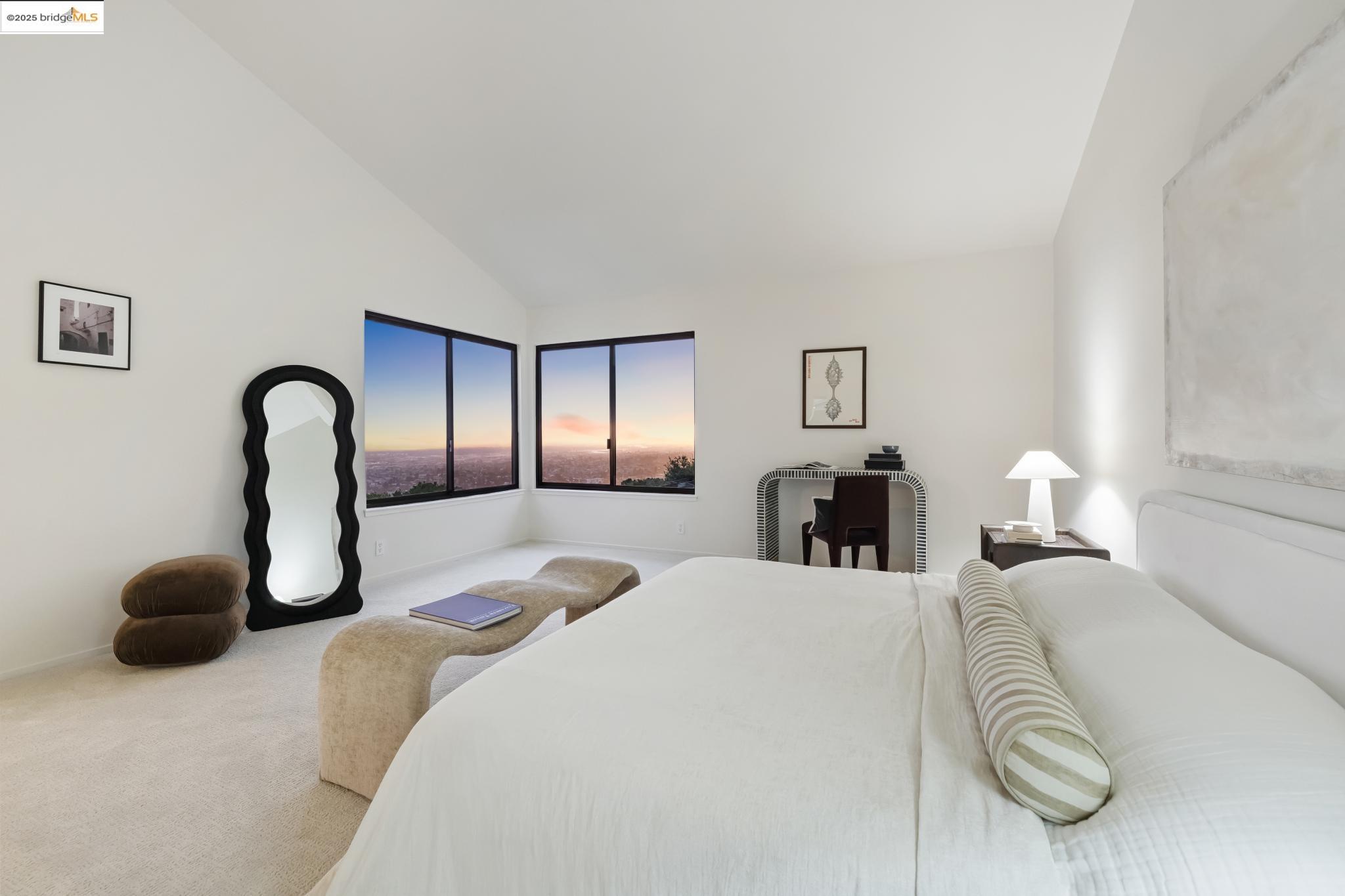 6019 Ridgemont Dr, Oakland, California 94619, 3 Bedrooms Bedrooms, 8 Rooms Rooms,2 BathroomsBathrooms,Residential,For Sale,6019 Ridgemont Dr,41106820