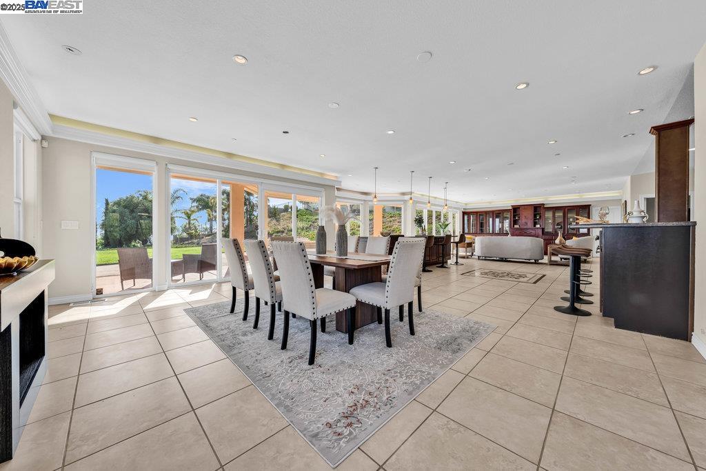 48912 Crown Ridge Cmn, Fremont, California 94539, 6 Bedrooms Bedrooms, 14 Rooms Rooms,5 BathroomsBathrooms,Residential,For Sale,48912 Crown Ridge Cmn,41106821