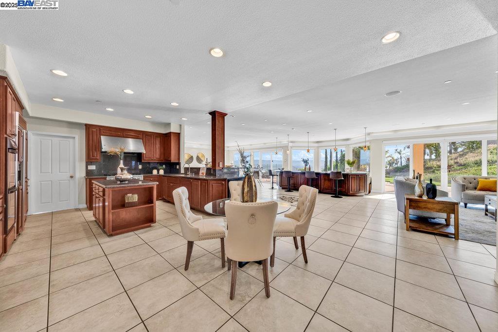 48912 Crown Ridge Cmn, Fremont, California 94539, 6 Bedrooms Bedrooms, 14 Rooms Rooms,5 BathroomsBathrooms,Residential,For Sale,48912 Crown Ridge Cmn,41106821