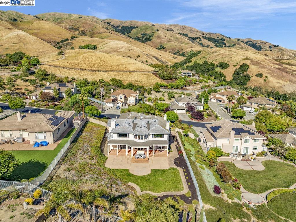48912 Crown Ridge Cmn, Fremont, California 94539, 6 Bedrooms Bedrooms, 14 Rooms Rooms,5 BathroomsBathrooms,Residential,For Sale,48912 Crown Ridge Cmn,41106821