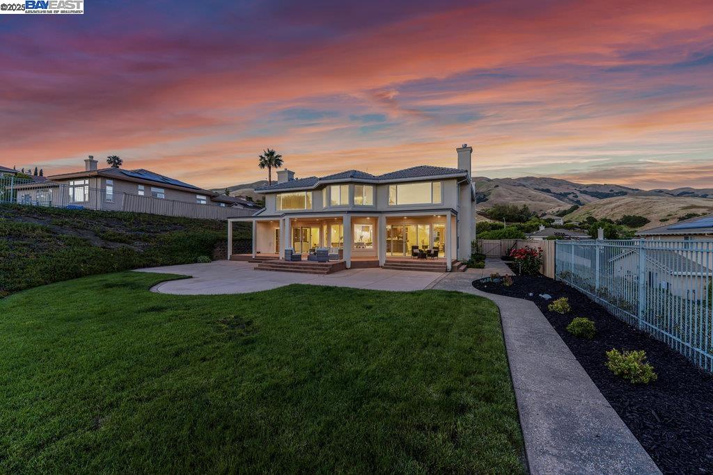 48912 Crown Ridge Cmn, Fremont, California 94539, 6 Bedrooms Bedrooms, 14 Rooms Rooms,5 BathroomsBathrooms,Residential,For Sale,48912 Crown Ridge Cmn,41106821
