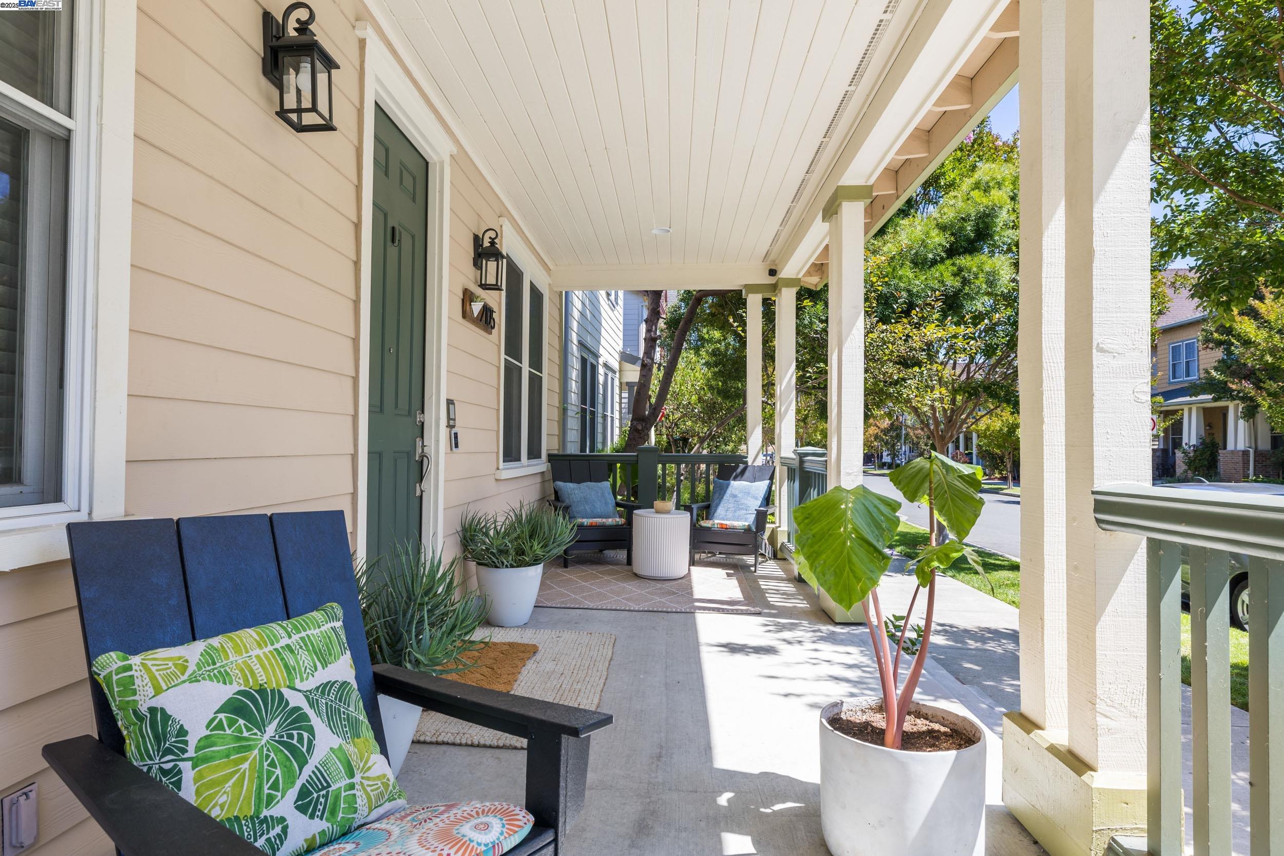 2105 Drake Ln, Hercules, California 94547, 4 Bedrooms Bedrooms, 10 Rooms Rooms,3 BathroomsBathrooms,Residential,For Sale,2105 Drake Ln,41106823