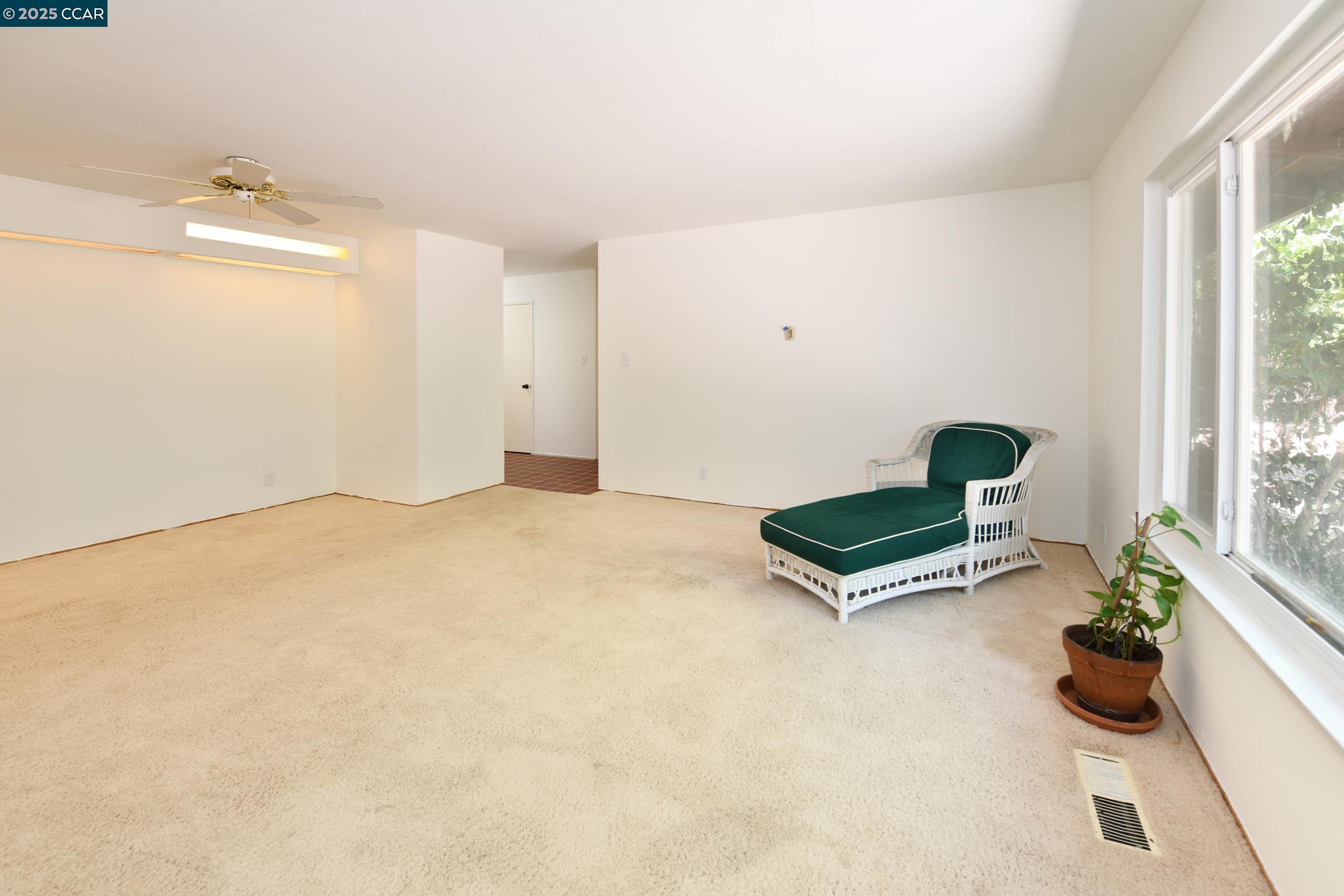 3078 Diablo View Rd, Lafayette, California 94549, 3 Bedrooms Bedrooms, 7 Rooms Rooms,2 BathroomsBathrooms,Residential,For Sale,3078 Diablo View Rd,41106824