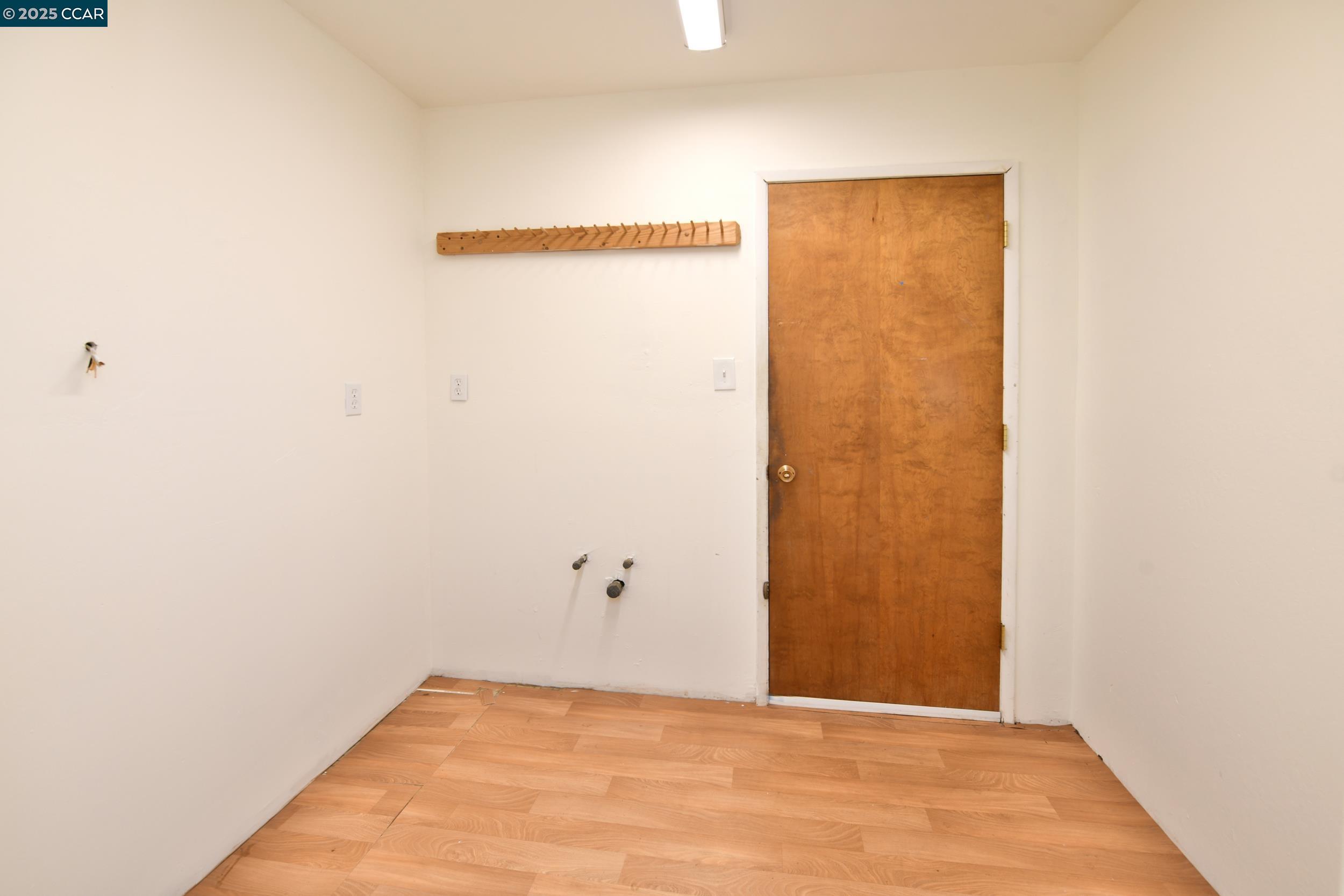 3078 Diablo View Rd, Lafayette, California 94549, 3 Bedrooms Bedrooms, 7 Rooms Rooms,2 BathroomsBathrooms,Residential,For Sale,3078 Diablo View Rd,41106824