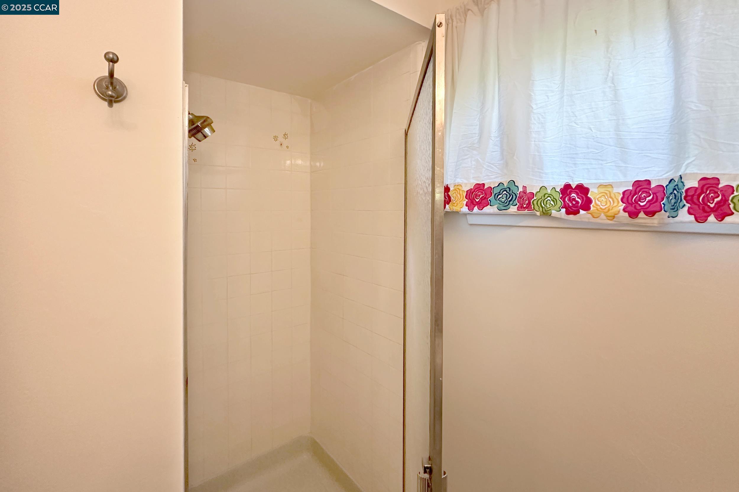 3078 Diablo View Rd, Lafayette, California 94549, 3 Bedrooms Bedrooms, 7 Rooms Rooms,2 BathroomsBathrooms,Residential,For Sale,3078 Diablo View Rd,41106824