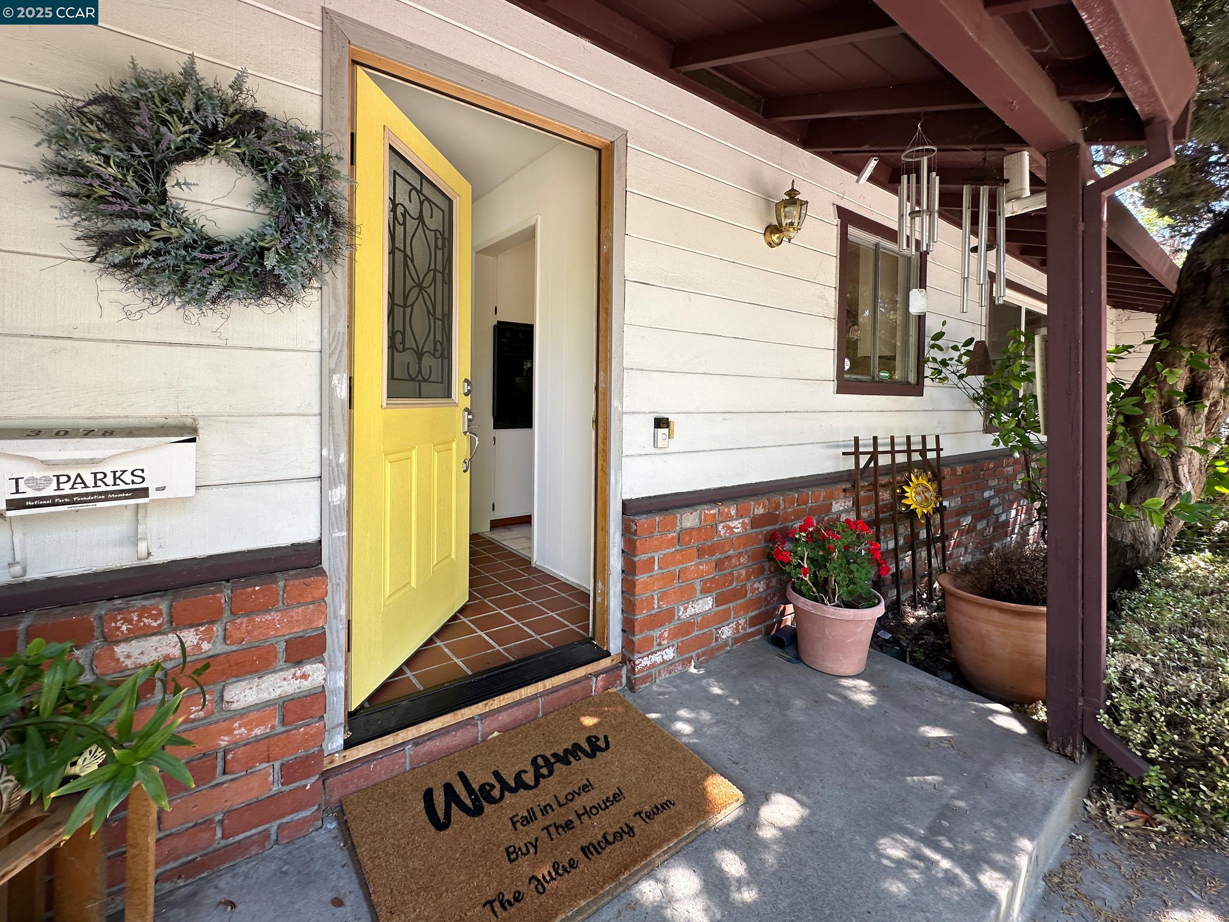 3078 Diablo View Rd, Lafayette, California 94549, 3 Bedrooms Bedrooms, 7 Rooms Rooms,2 BathroomsBathrooms,Residential,For Sale,3078 Diablo View Rd,41106824