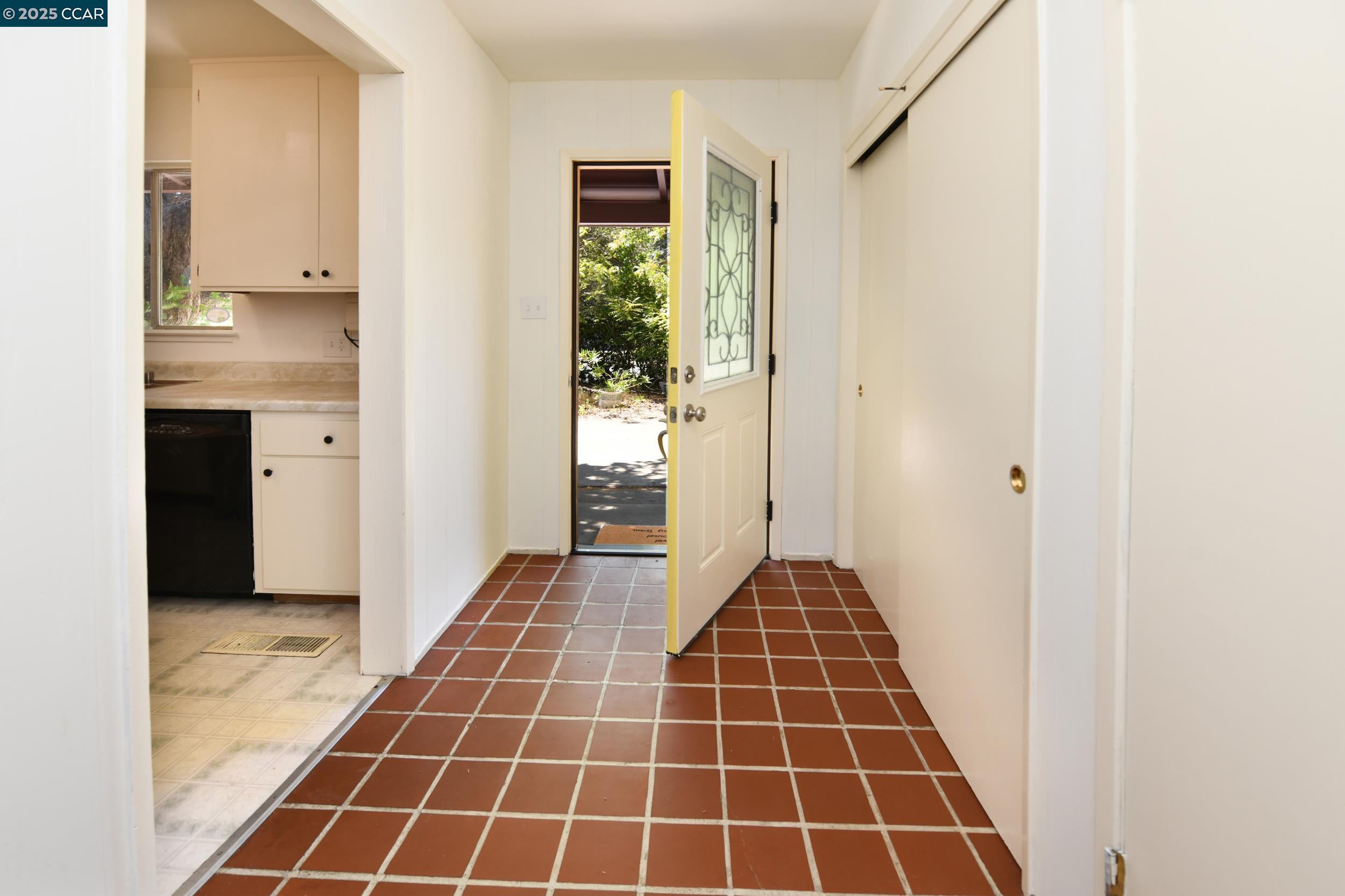 3078 Diablo View Rd, Lafayette, California 94549, 3 Bedrooms Bedrooms, 7 Rooms Rooms,2 BathroomsBathrooms,Residential,For Sale,3078 Diablo View Rd,41106824