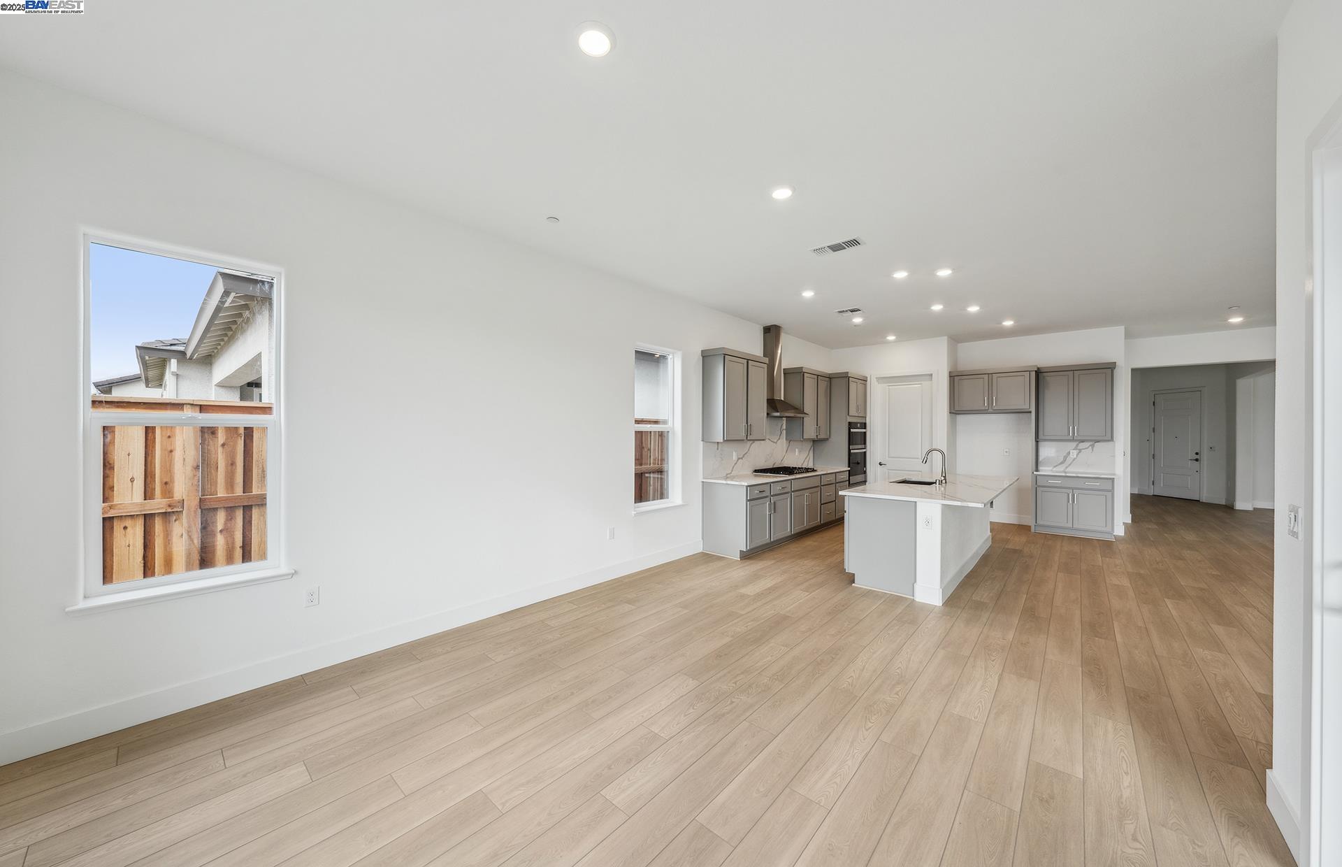 17685 Brightwood Avenue, Lathrop, California 95330, 3 Bedrooms Bedrooms, 7 Rooms Rooms,2 BathroomsBathrooms,Residential,For Sale,17685 Brightwood Avenue,41106825