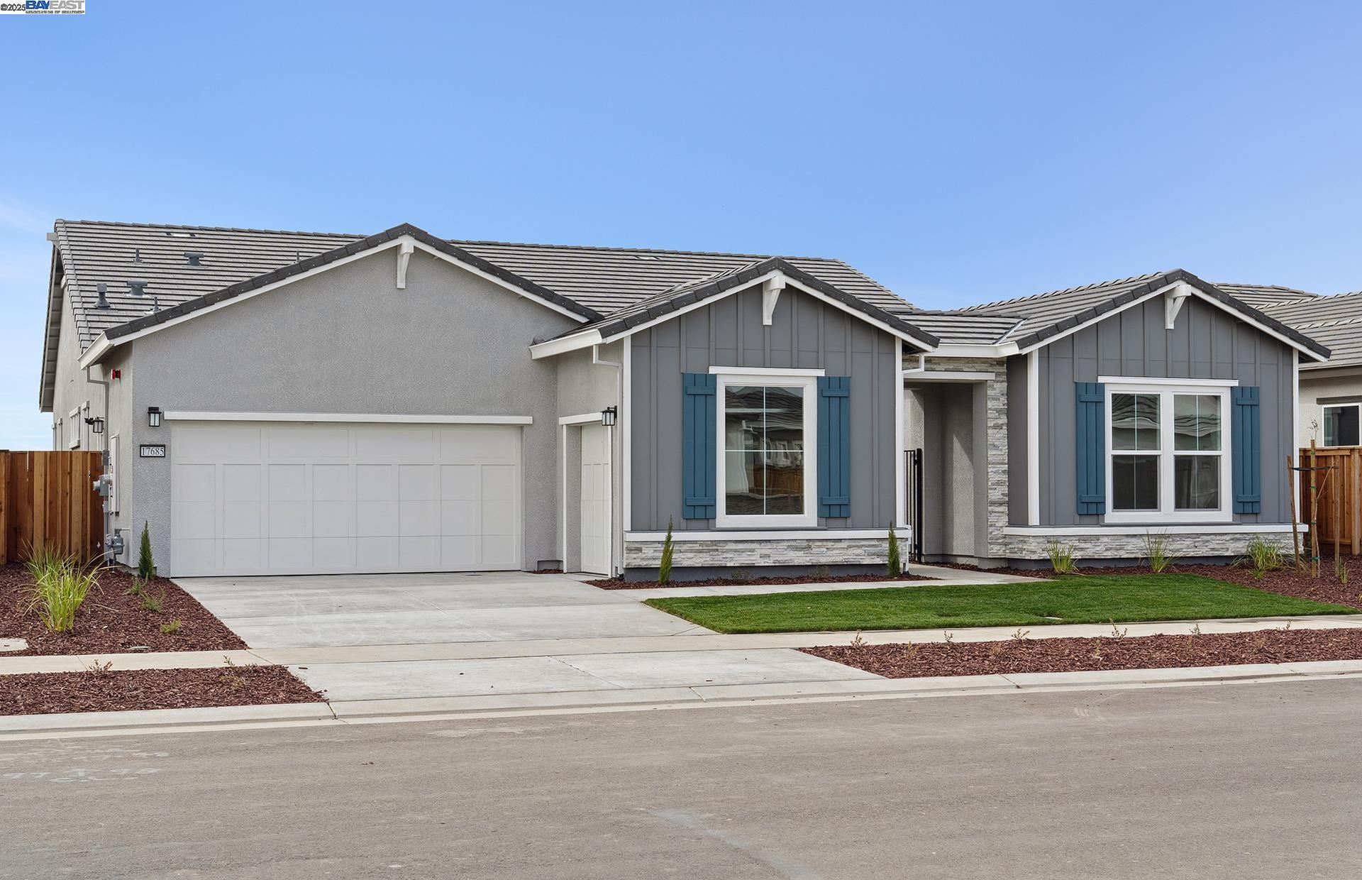 17685 Brightwood Avenue, Lathrop, California 95330, 3 Bedrooms Bedrooms, 7 Rooms Rooms,2 BathroomsBathrooms,Residential,For Sale,17685 Brightwood Avenue,41106825