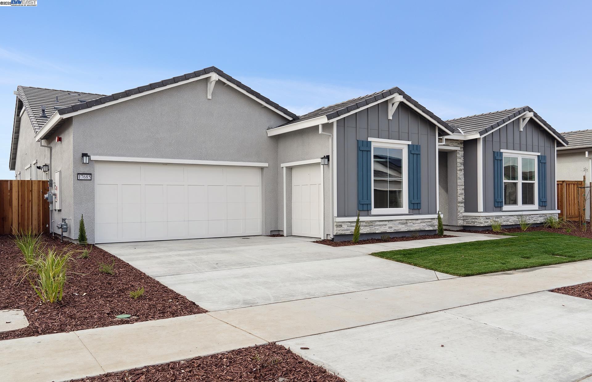 17685 Brightwood Avenue, Lathrop, California 95330, 3 Bedrooms Bedrooms, 7 Rooms Rooms,2 BathroomsBathrooms,Residential,For Sale,17685 Brightwood Avenue,41106825
