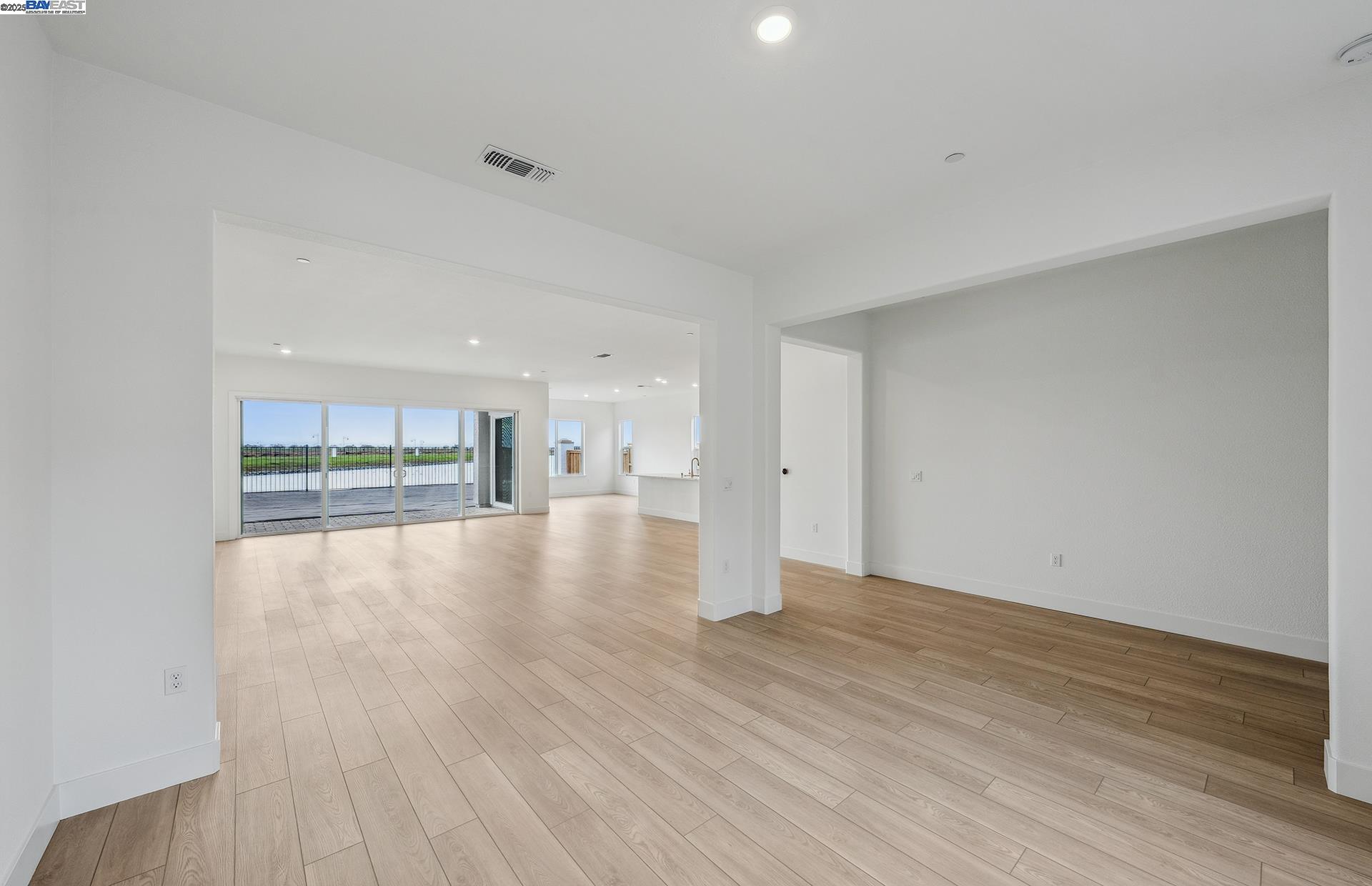 17685 Brightwood Avenue, Lathrop, California 95330, 3 Bedrooms Bedrooms, 7 Rooms Rooms,2 BathroomsBathrooms,Residential,For Sale,17685 Brightwood Avenue,41106825