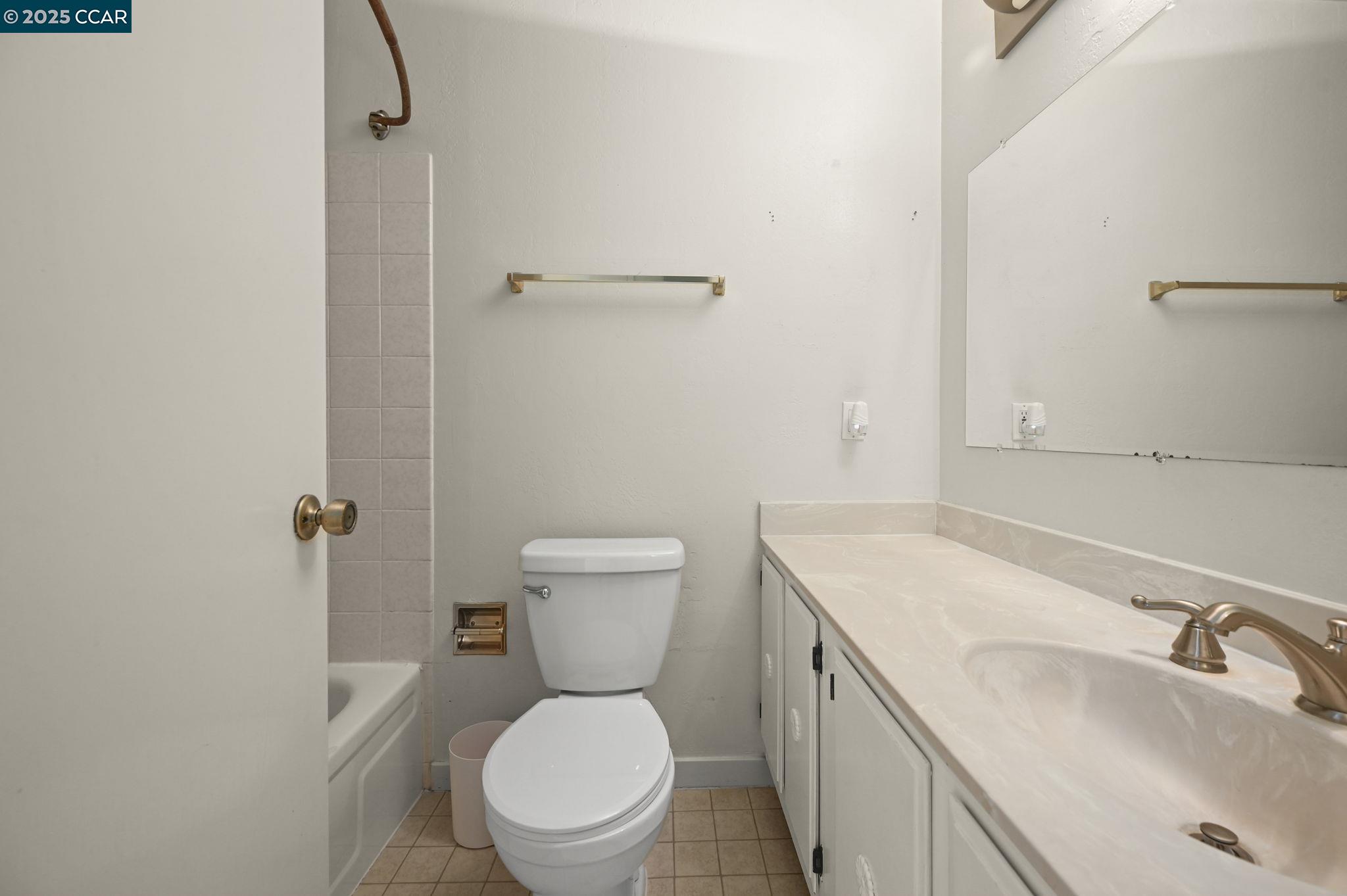 Photo #12: 41106827 Listing: Photo #12
