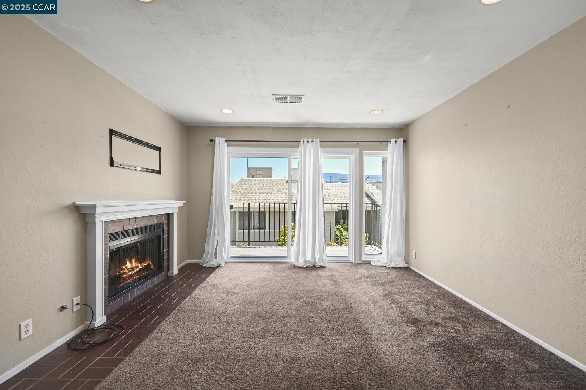 Photo #5: 41106827 Listing 