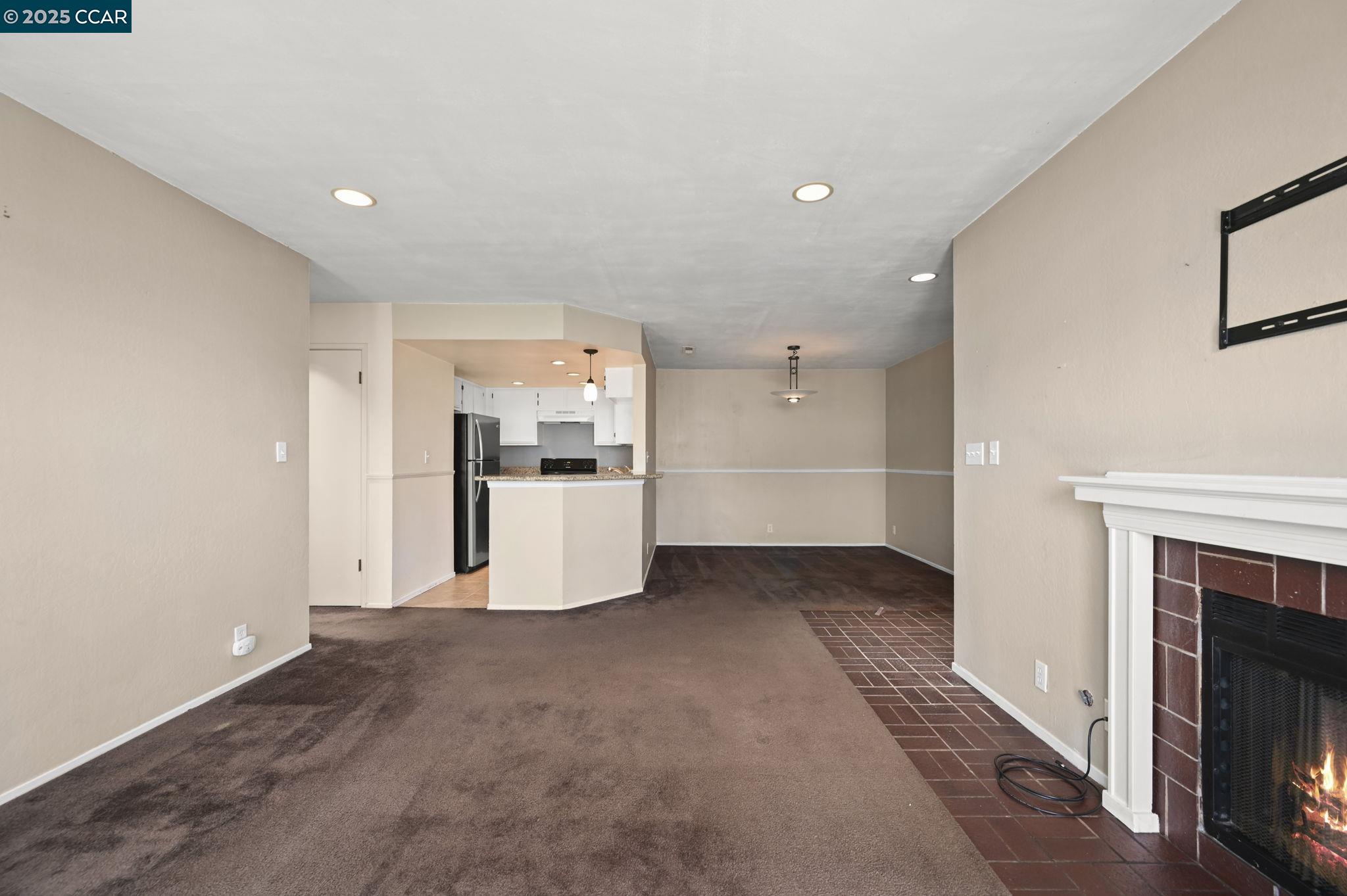 Photo #7: 41106827 Listing: Photo #7