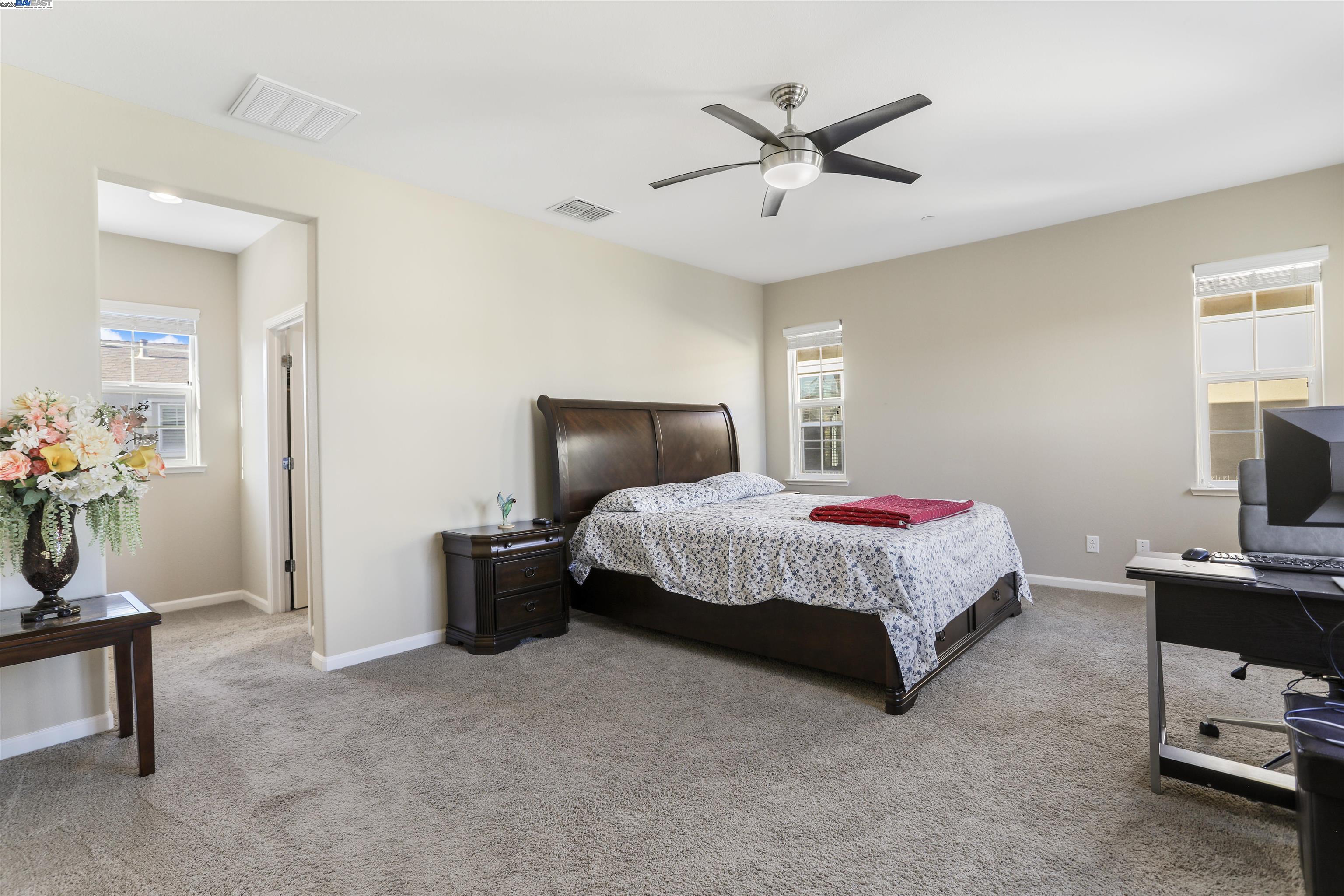 711 N PLUMAS DR, Tracy, California 95391, 4 Bedrooms Bedrooms, 4 Rooms Rooms,3 BathroomsBathrooms,Residential,For Sale,711 N PLUMAS DR,41106829